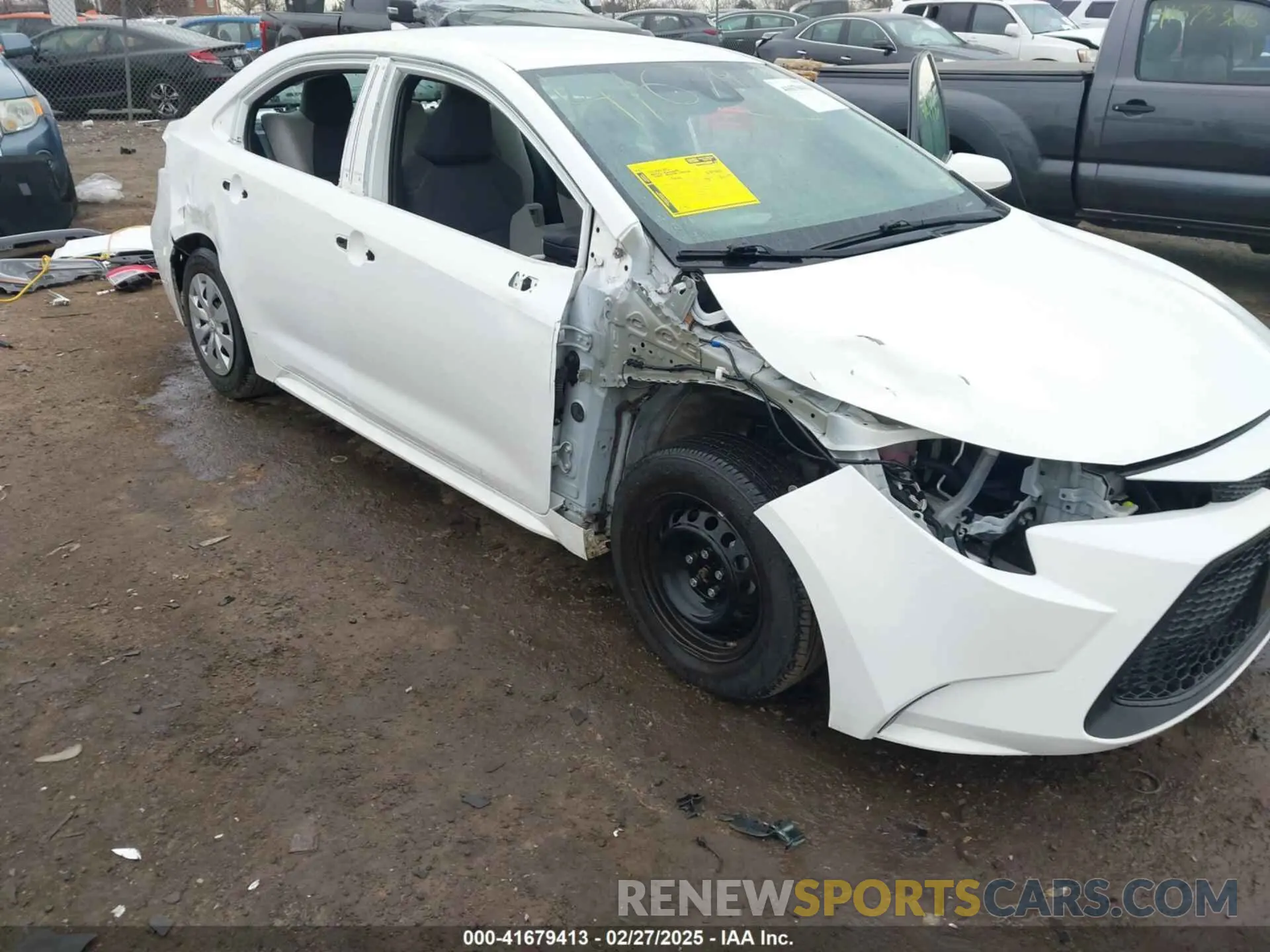 6 Photograph of a damaged car 5YFDPMAE4MP163082 TOYOTA COROLLA 2021