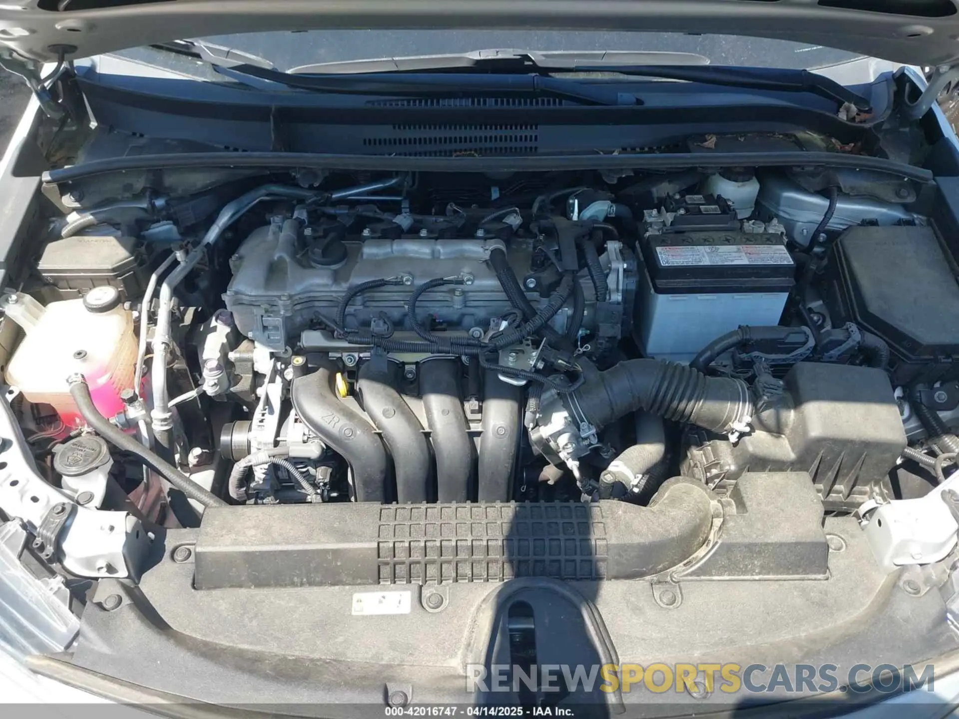10 Photograph of a damaged car 5YFDPMAE4MP168184 TOYOTA COROLLA 2021