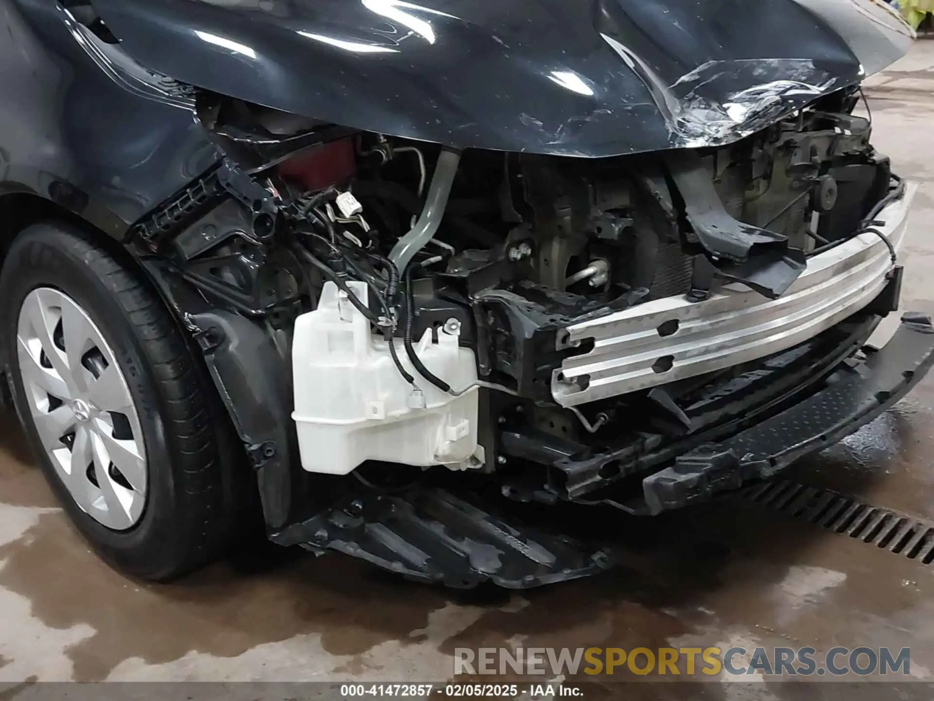 21 Photograph of a damaged car 5YFDPMAE5MP208692 TOYOTA COROLLA 2021