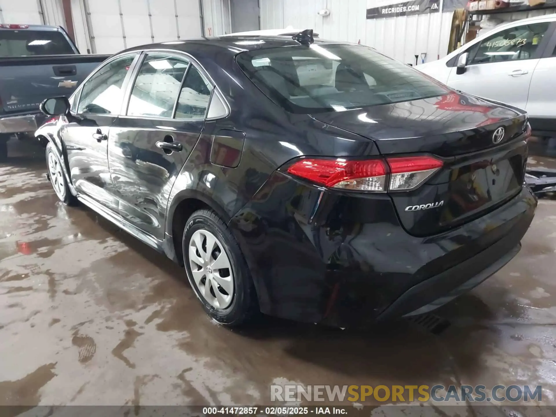 3 Photograph of a damaged car 5YFDPMAE5MP208692 TOYOTA COROLLA 2021