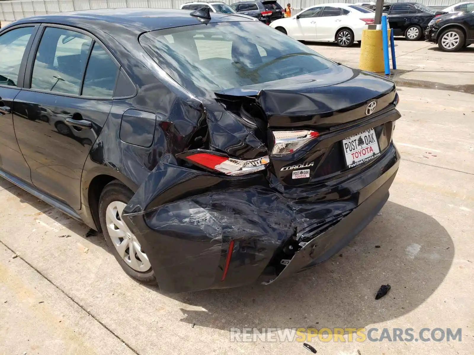 9 Photograph of a damaged car 5YFDPMAE7MP198697 TOYOTA COROLLA 2021