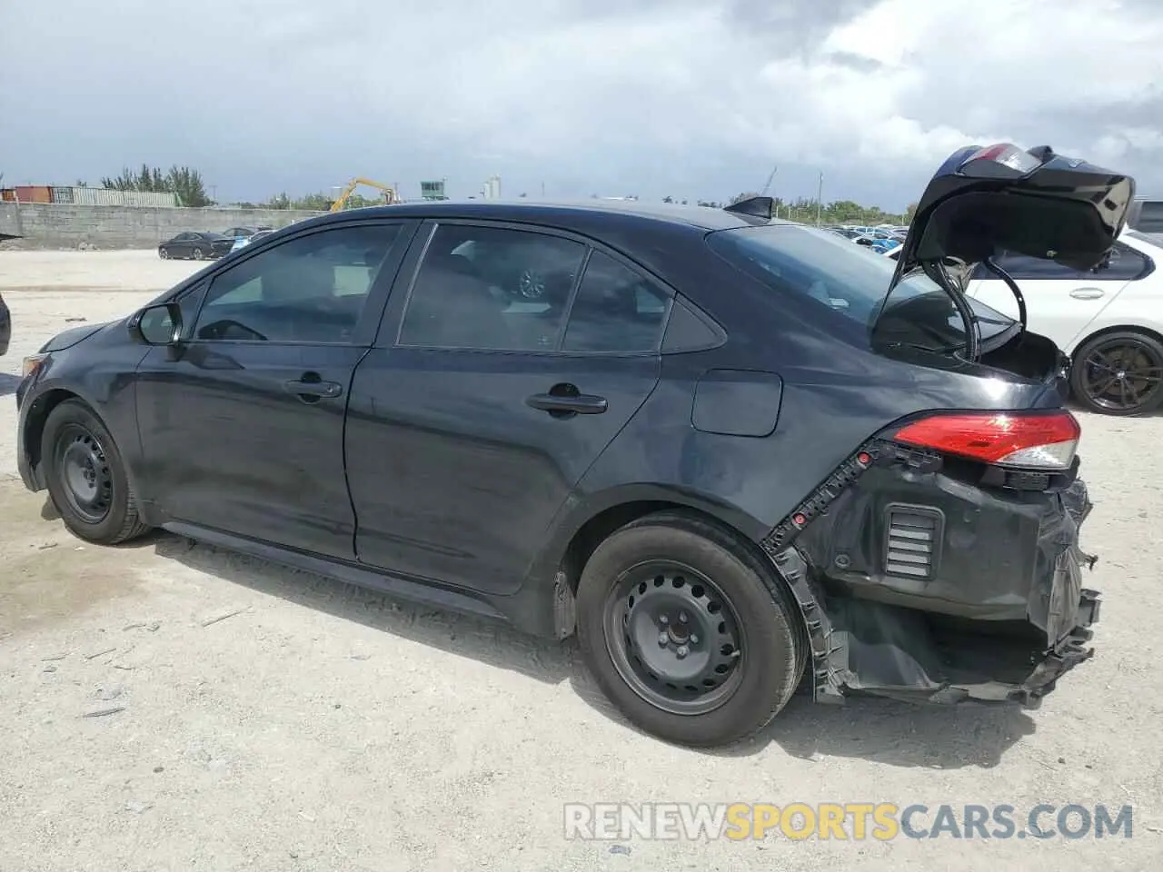 2 Photograph of a damaged car 5YFDPMAE8MP173002 TOYOTA COROLLA 2021