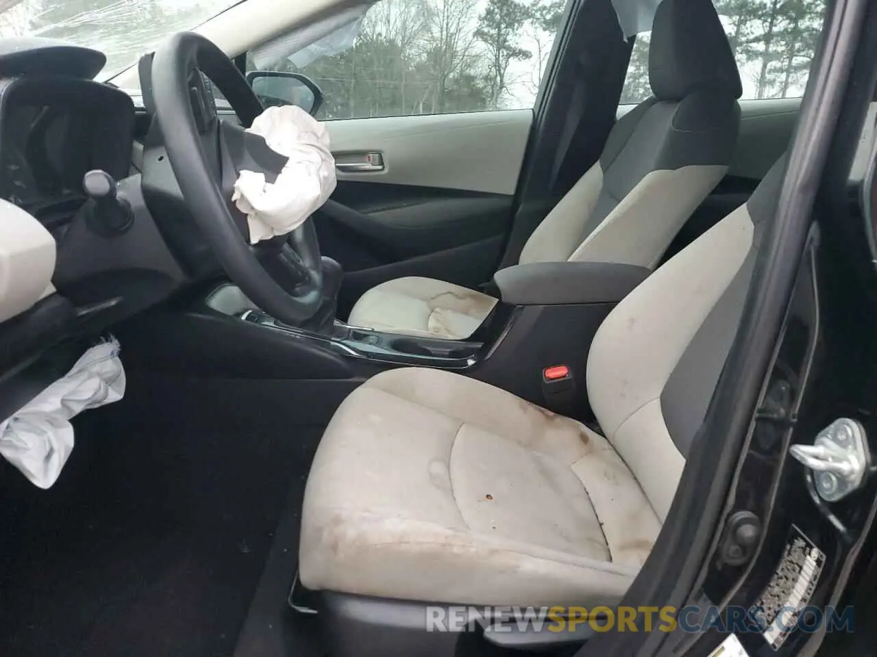 7 Photograph of a damaged car 5YFDPMAE9MP167130 TOYOTA COROLLA 2021