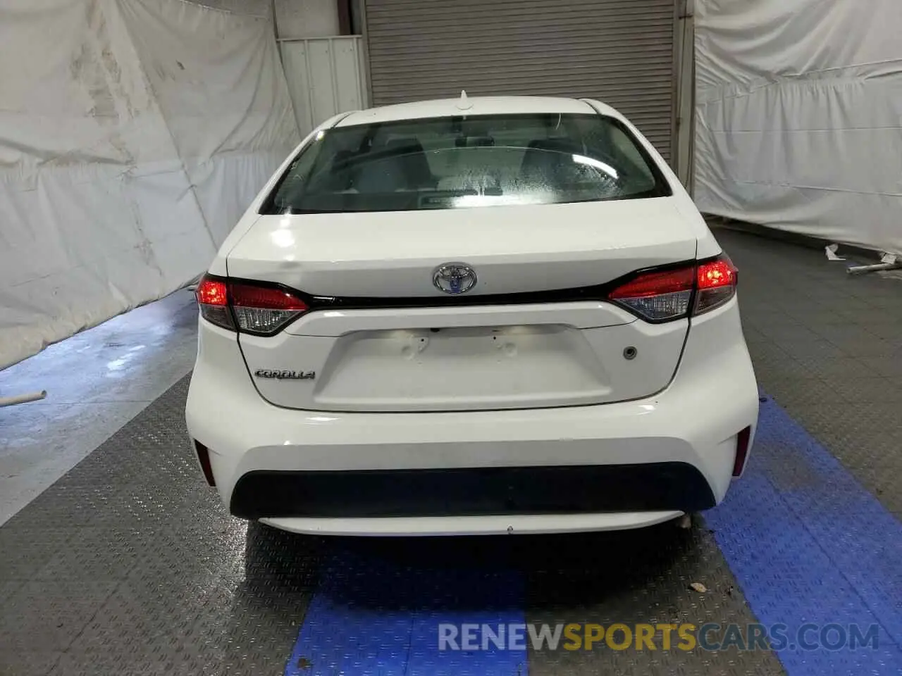 6 Photograph of a damaged car 5YFDPMAE9MP177821 TOYOTA COROLLA 2021