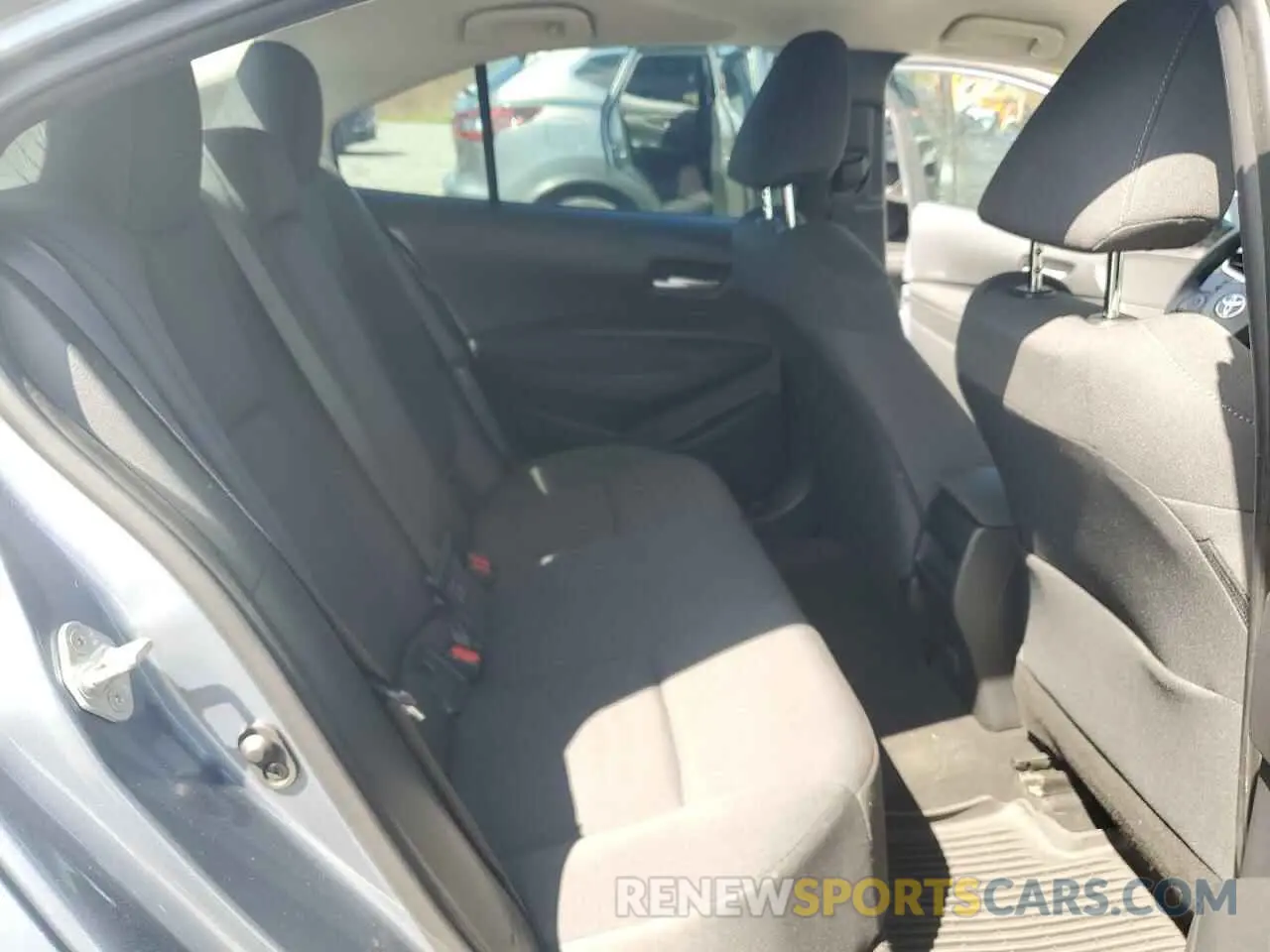 10 Photograph of a damaged car 5YFEPMAE0MP151600 TOYOTA COROLLA 2021