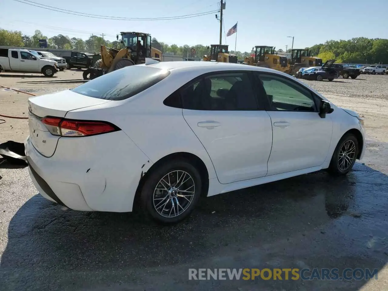 3 Photograph of a damaged car 5YFEPMAE0MP152438 TOYOTA COROLLA 2021