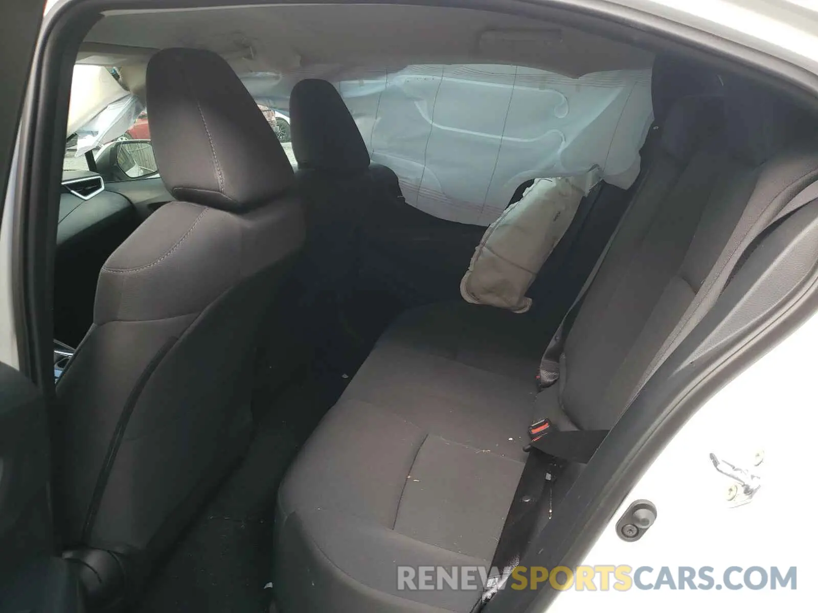 6 Photograph of a damaged car 5YFEPMAE0MP155226 TOYOTA COROLLA 2021
