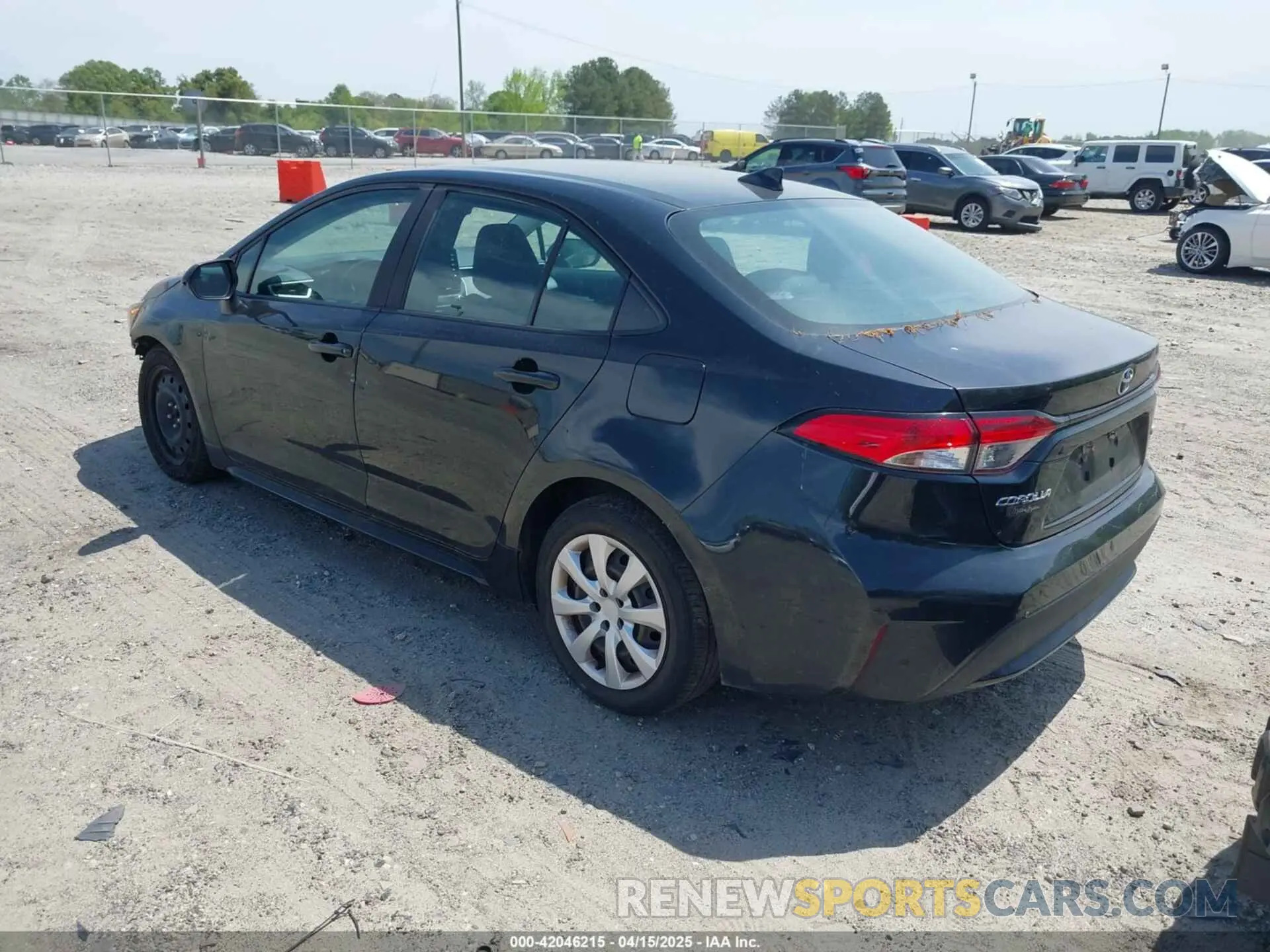 3 Photograph of a damaged car 5YFEPMAE0MP165108 TOYOTA COROLLA 2021