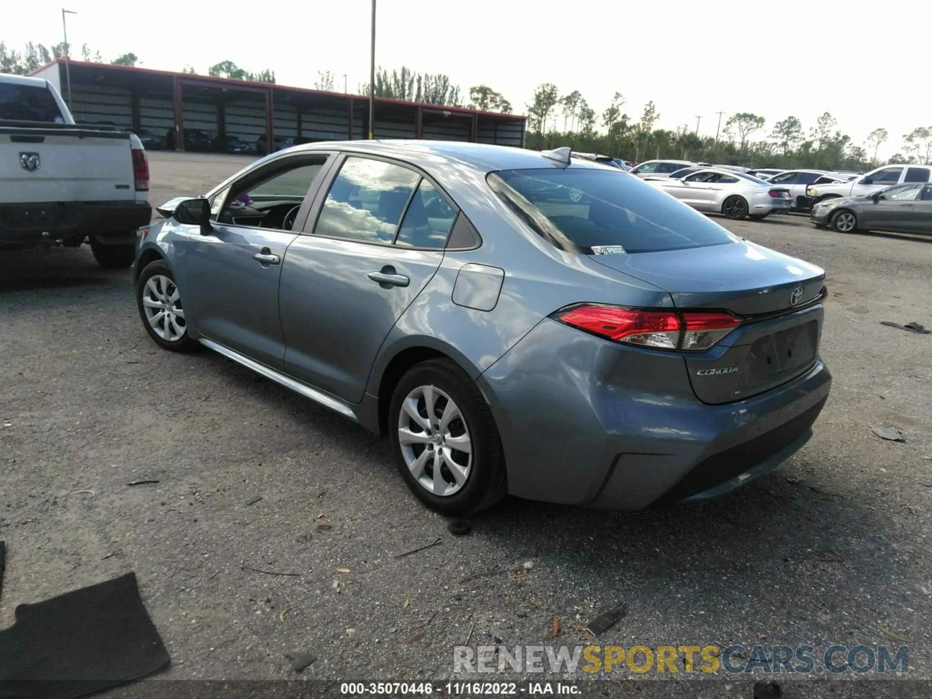 3 Photograph of a damaged car 5YFEPMAE0MP174326 TOYOTA COROLLA 2021