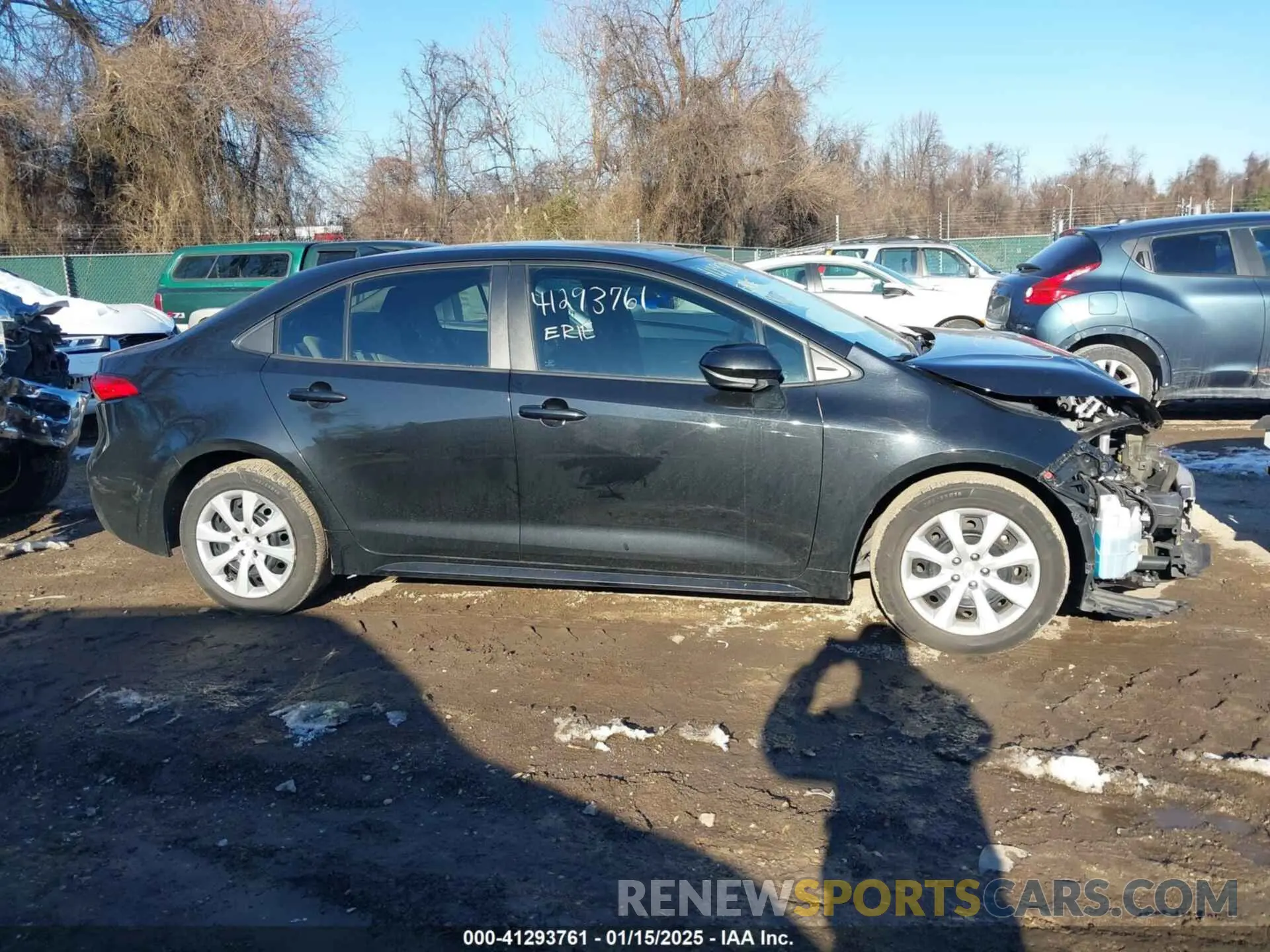 13 Photograph of a damaged car 5YFEPMAE0MP182796 TOYOTA COROLLA 2021