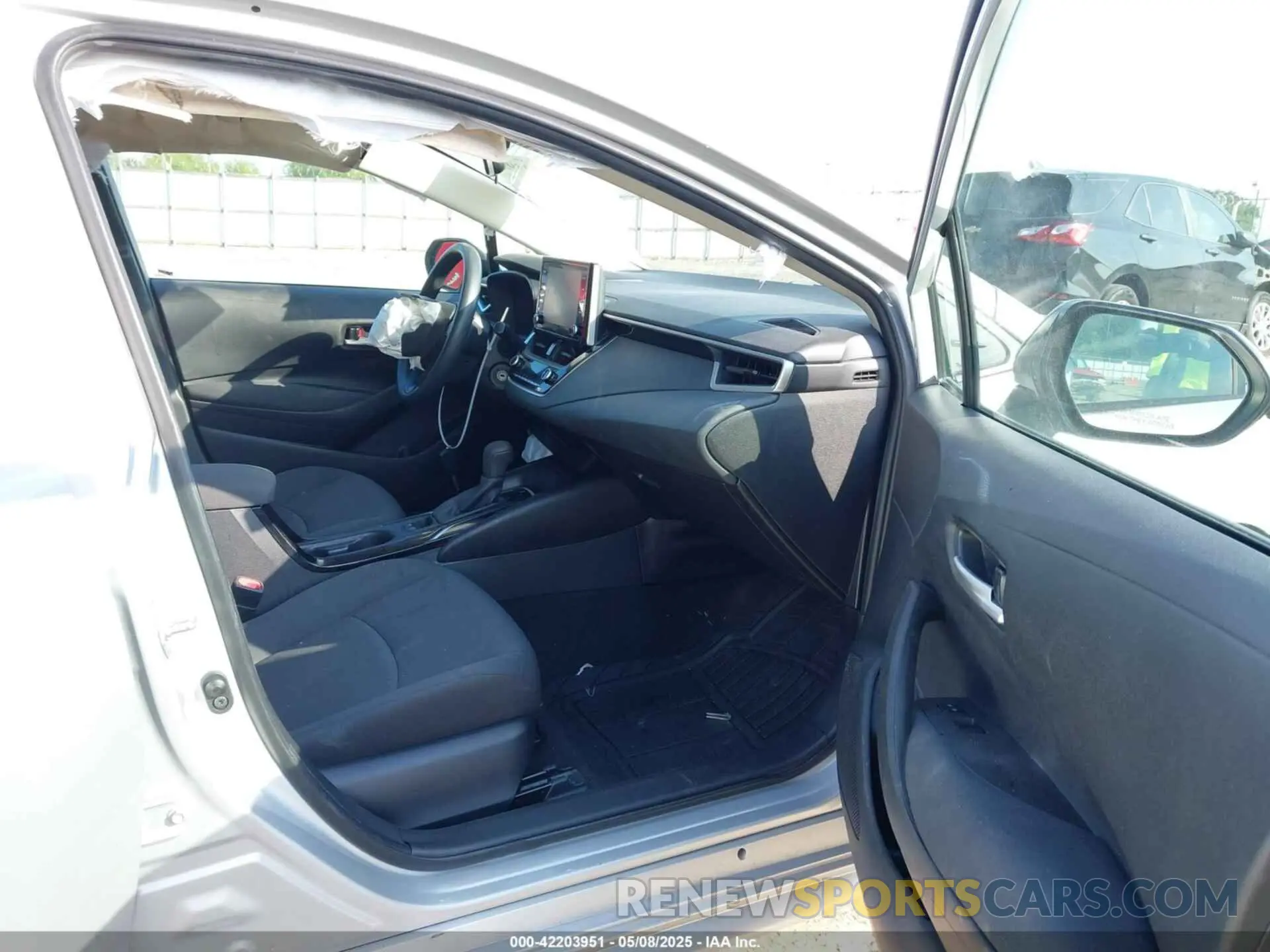 5 Photograph of a damaged car 5YFEPMAE0MP190199 TOYOTA COROLLA 2021