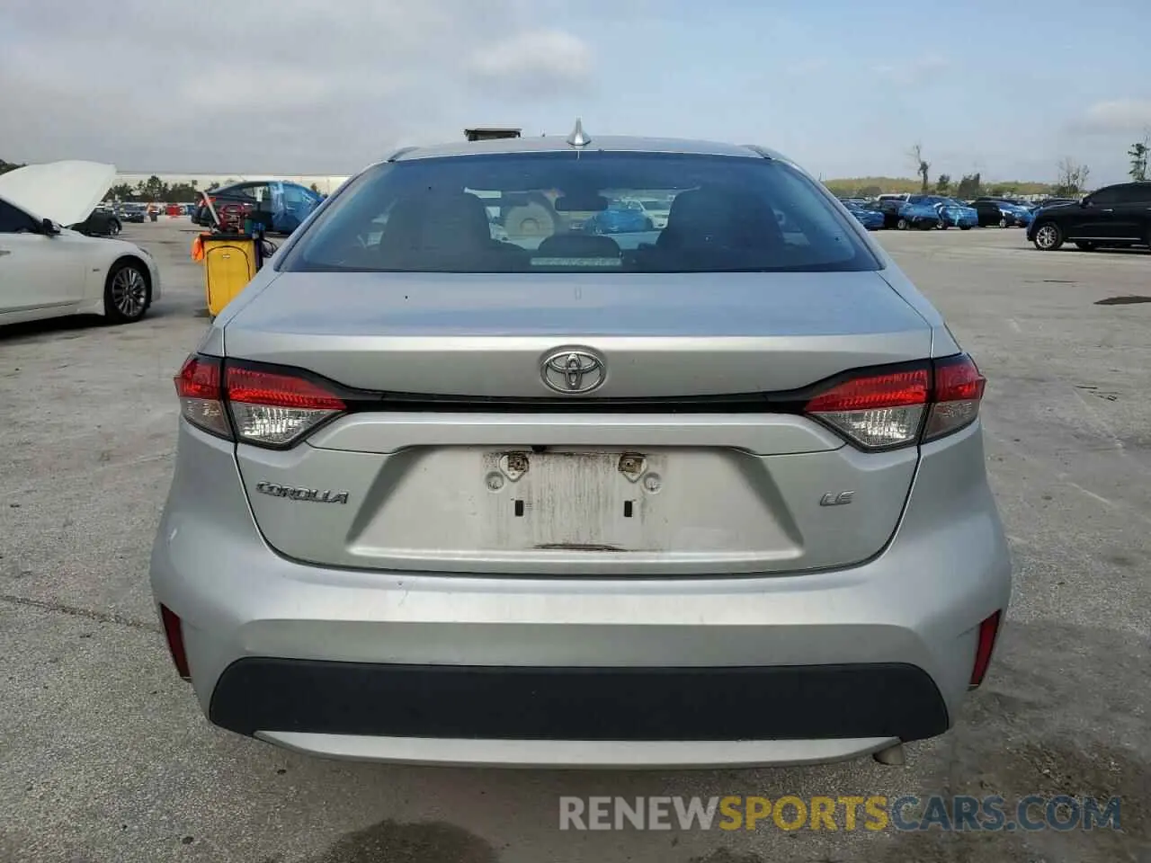 6 Photograph of a damaged car 5YFEPMAE0MP202268 TOYOTA COROLLA 2021