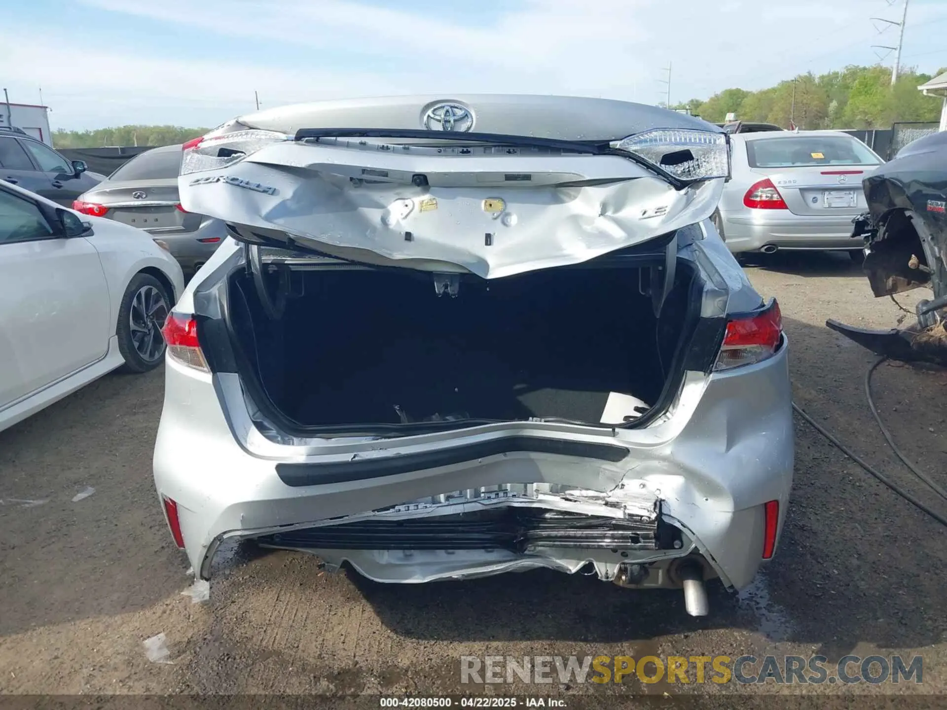 16 Photograph of a damaged car 5YFEPMAE0MP202514 TOYOTA COROLLA 2021