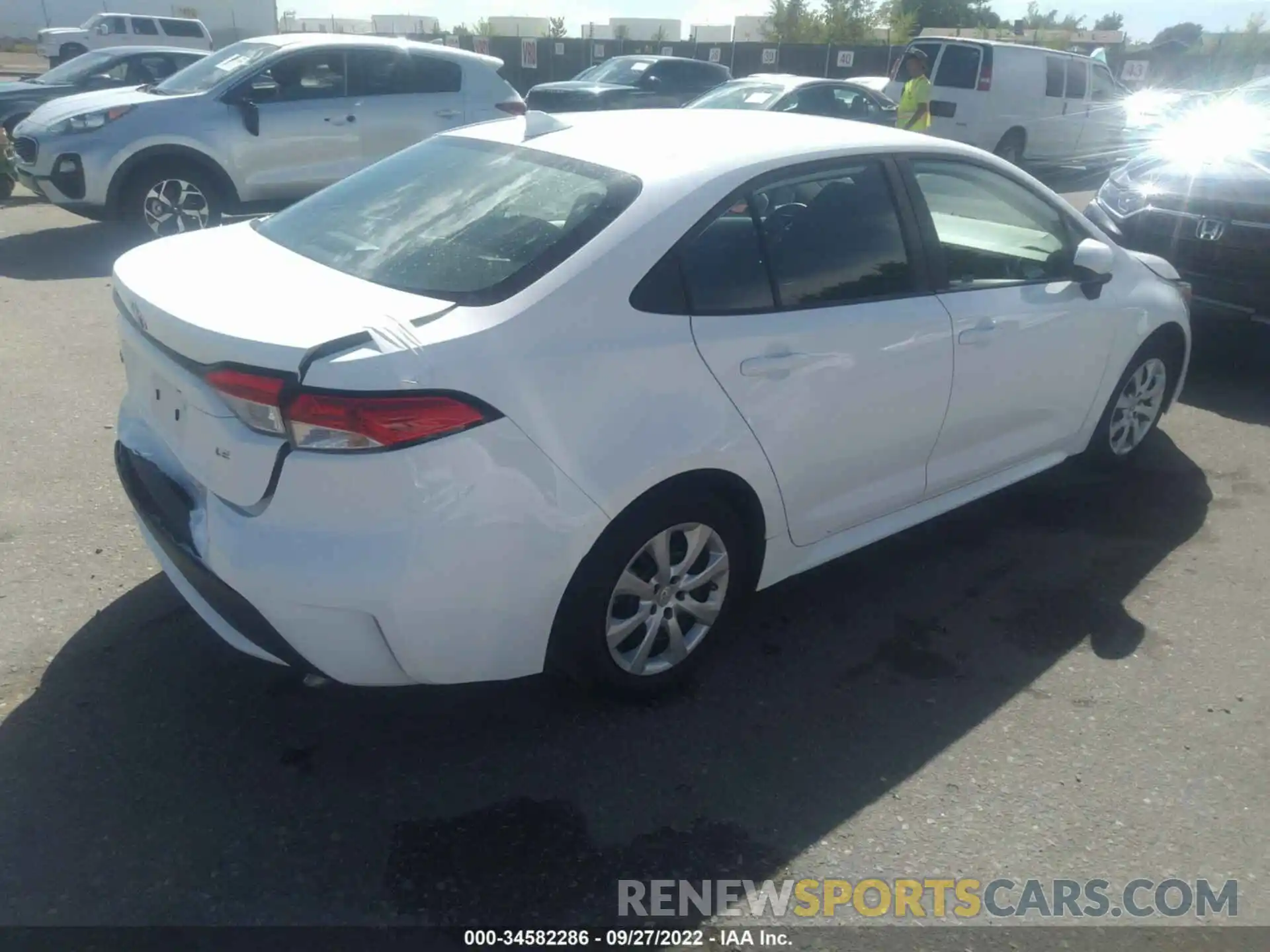 4 Photograph of a damaged car 5YFEPMAE0MP207499 TOYOTA COROLLA 2021