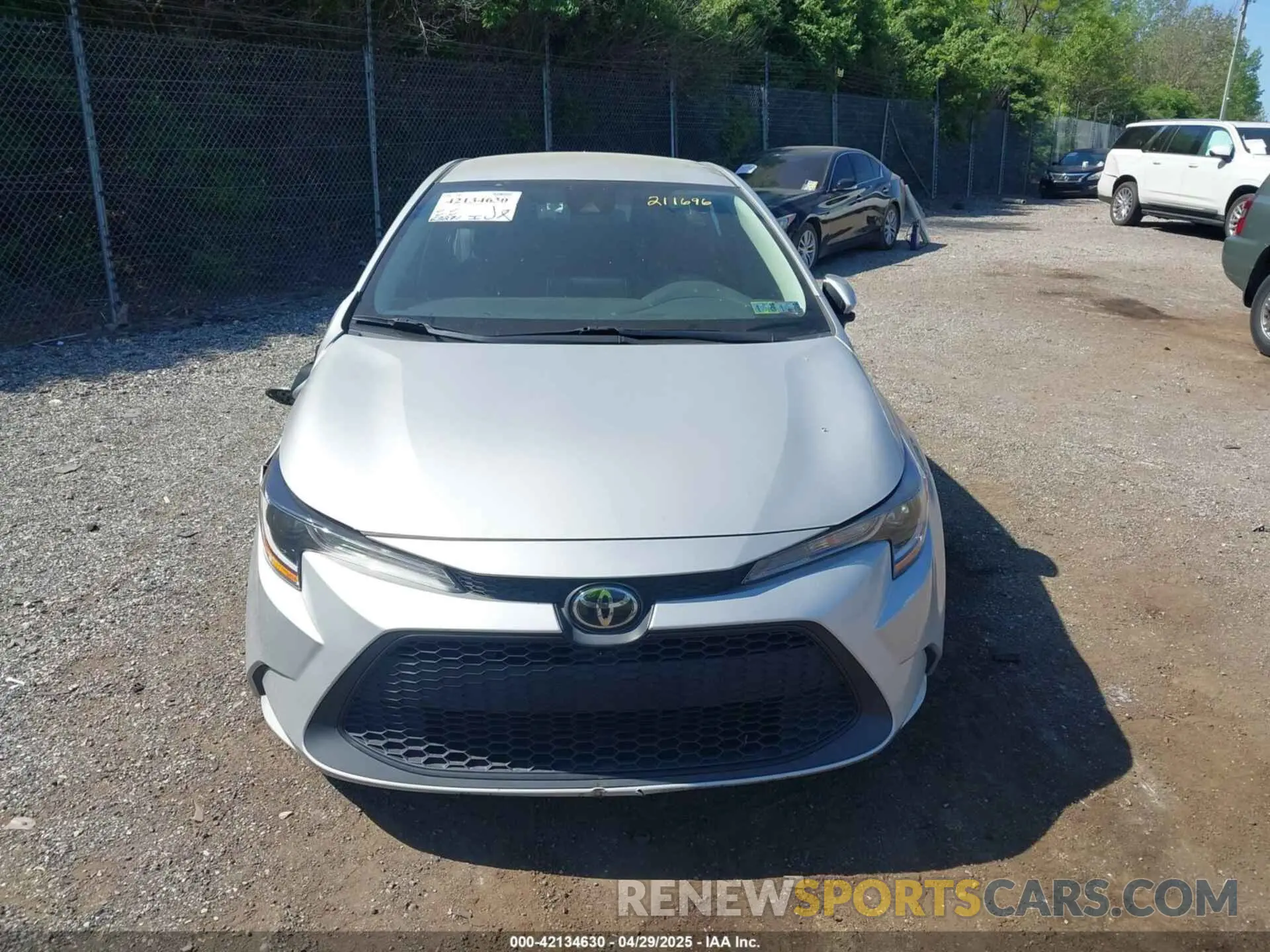 12 Photograph of a damaged car 5YFEPMAE0MP211696 TOYOTA COROLLA 2021