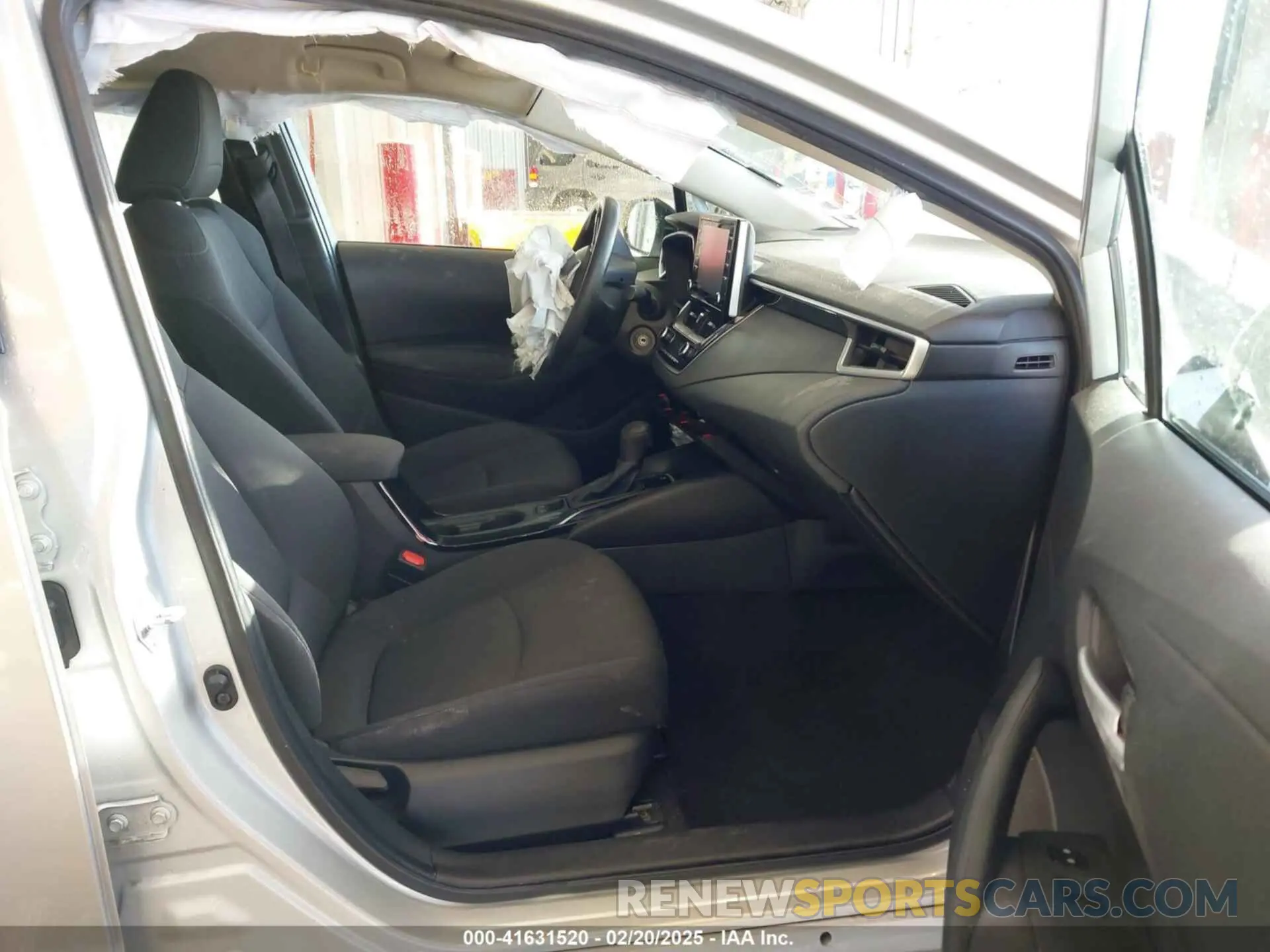 5 Photograph of a damaged car 5YFEPMAE0MP214064 TOYOTA COROLLA 2021