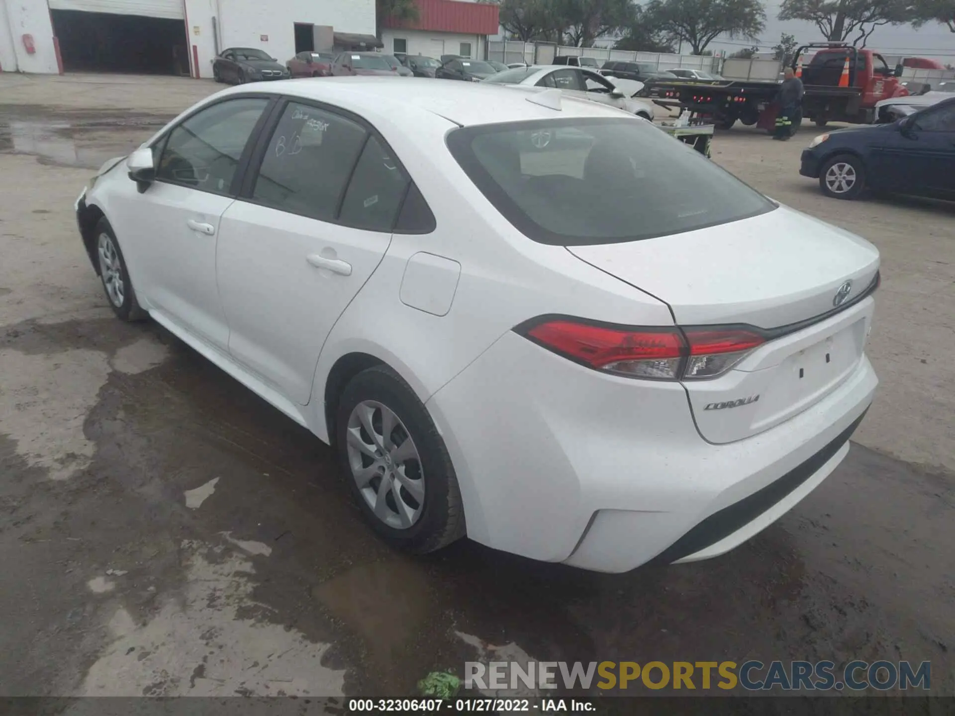 3 Photograph of a damaged car 5YFEPMAE0MP218292 TOYOTA COROLLA 2021