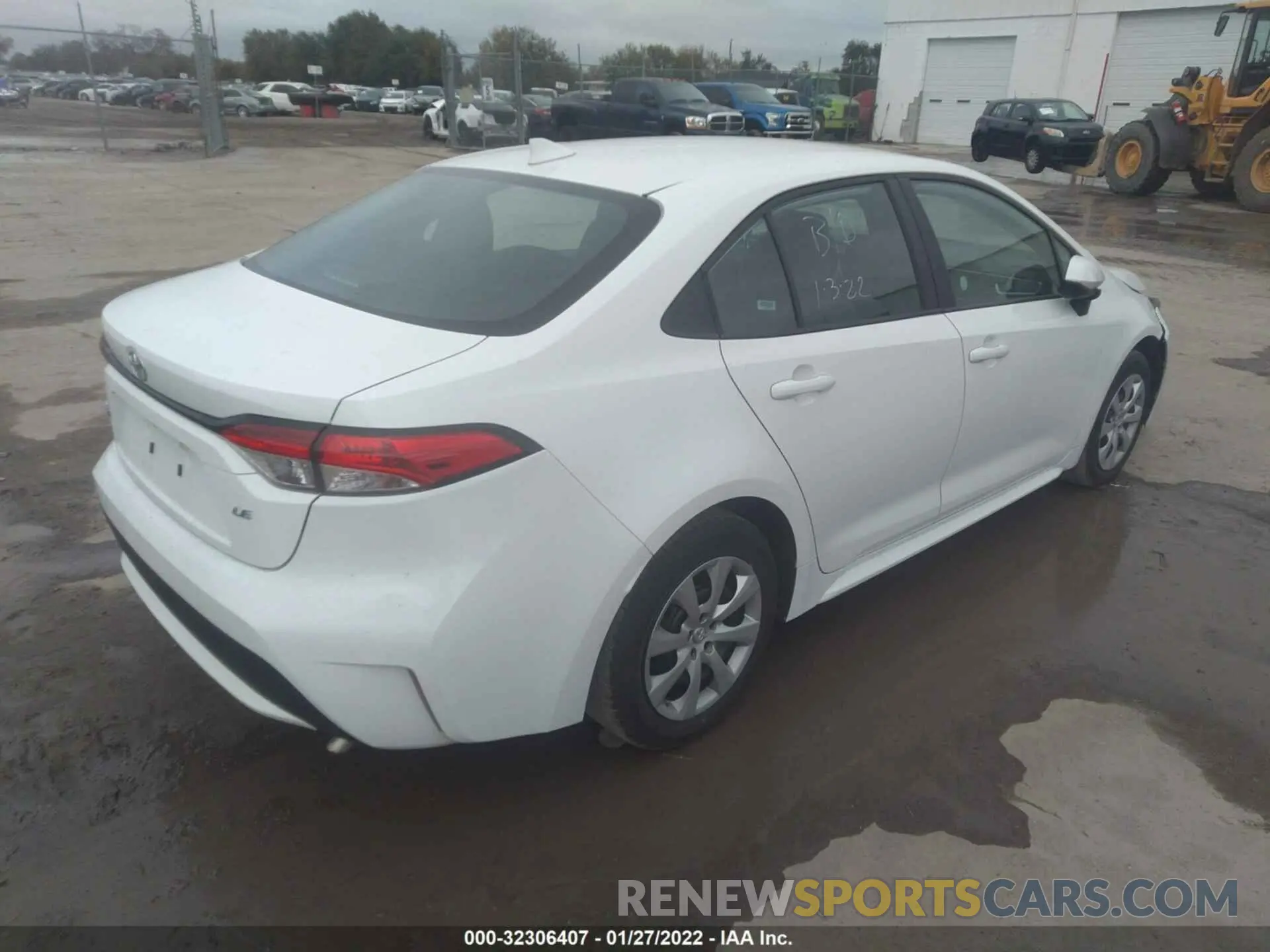 4 Photograph of a damaged car 5YFEPMAE0MP218292 TOYOTA COROLLA 2021