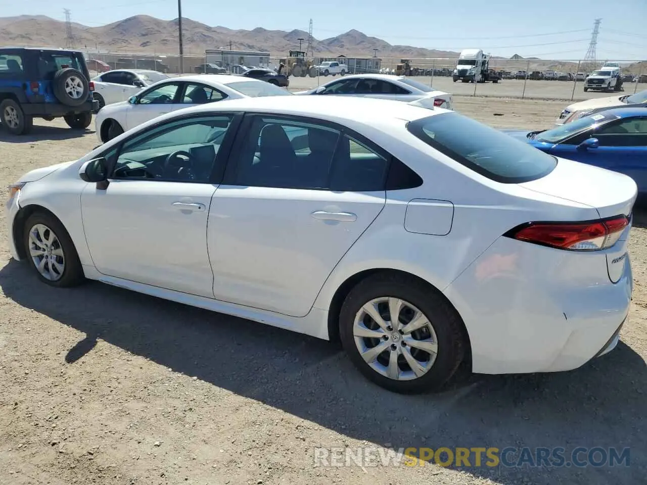 2 Photograph of a damaged car 5YFEPMAE0MP220303 TOYOTA COROLLA 2021