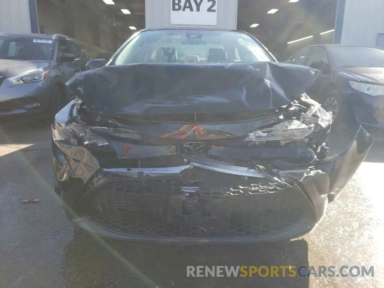 5 Photograph of a damaged car 5YFEPMAE0MP229700 TOYOTA COROLLA 2021