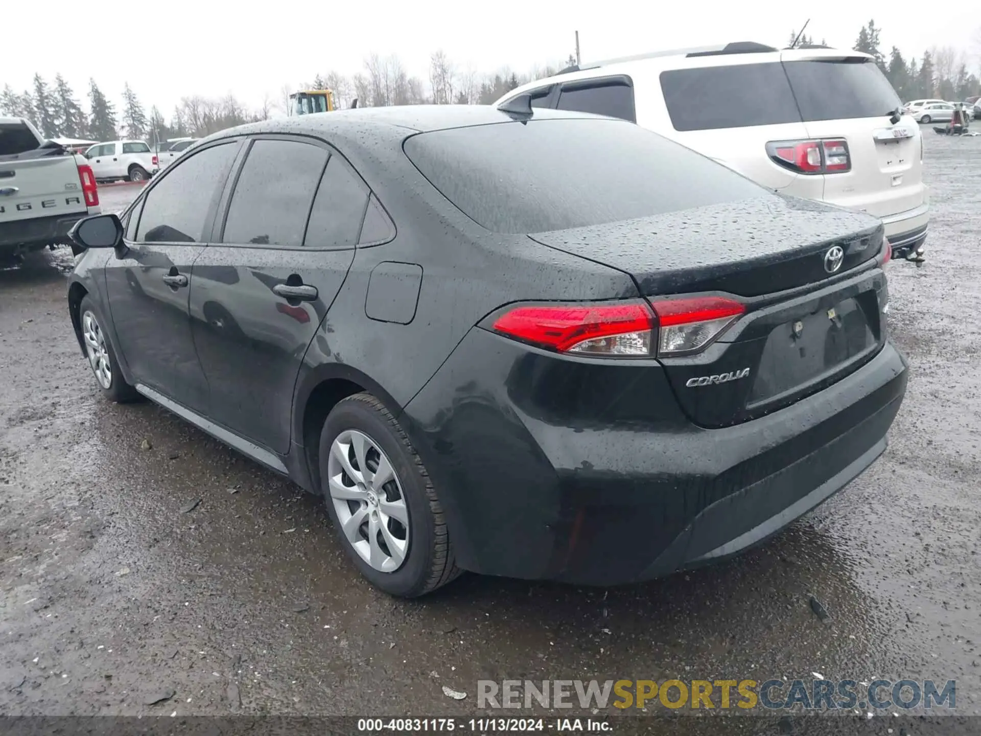 3 Photograph of a damaged car 5YFEPMAE0MP237649 TOYOTA COROLLA 2021