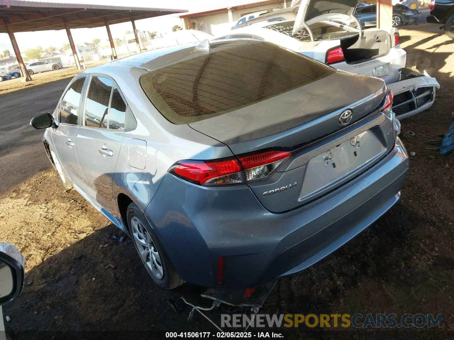 3 Photograph of a damaged car 5YFEPMAE0MP248506 TOYOTA COROLLA 2021