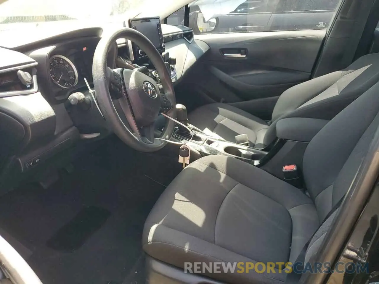 7 Photograph of a damaged car 5YFEPMAE0MP250871 TOYOTA COROLLA 2021