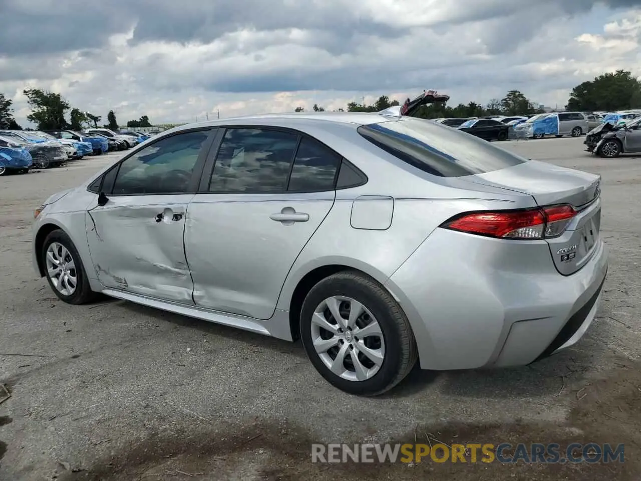 2 Photograph of a damaged car 5YFEPMAE0MP256170 TOYOTA COROLLA 2021