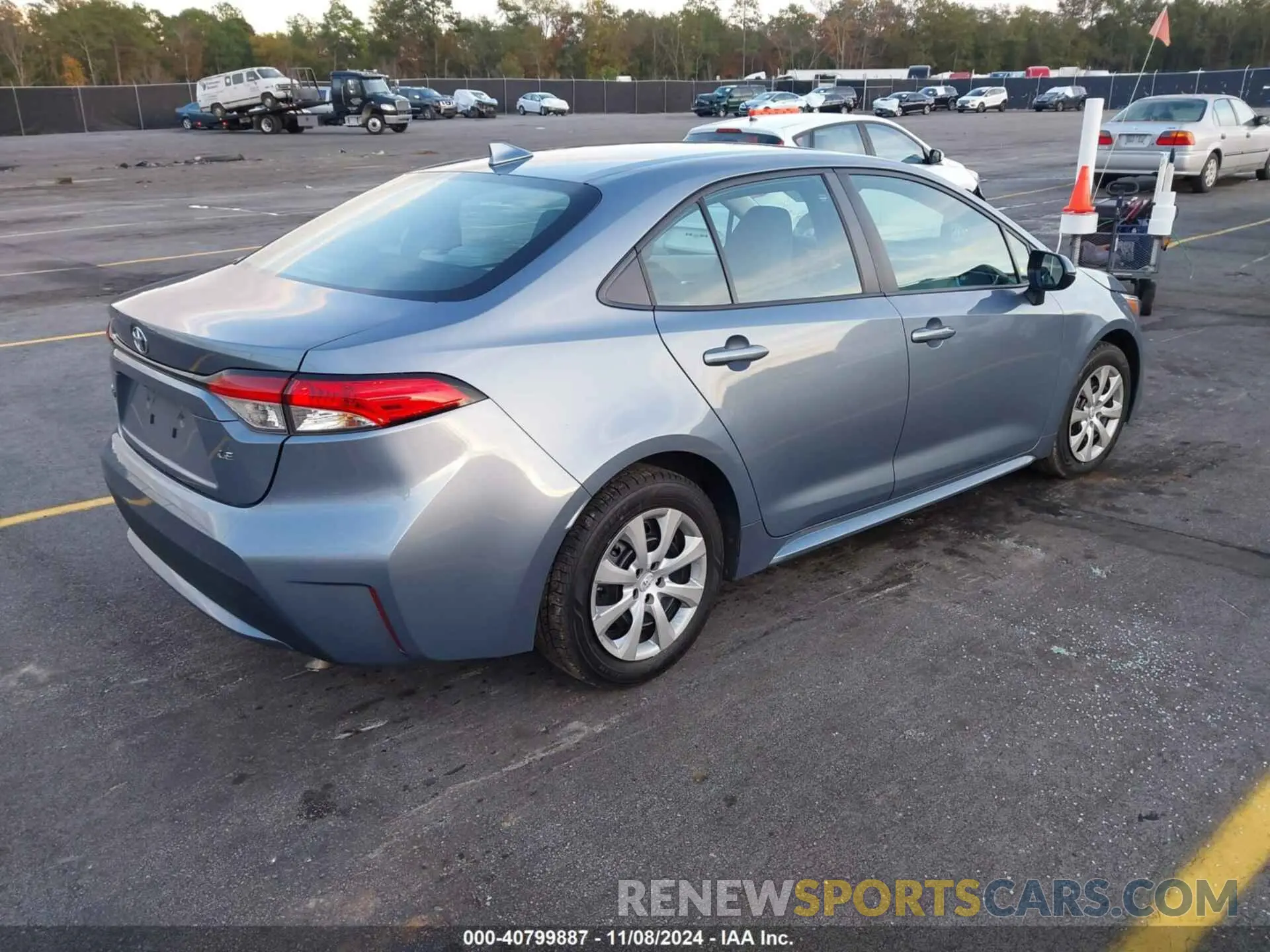 4 Photograph of a damaged car 5YFEPMAE0MP269212 TOYOTA COROLLA 2021