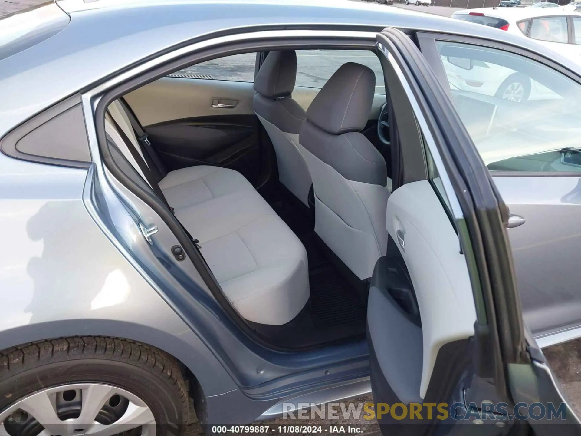 8 Photograph of a damaged car 5YFEPMAE0MP269212 TOYOTA COROLLA 2021
