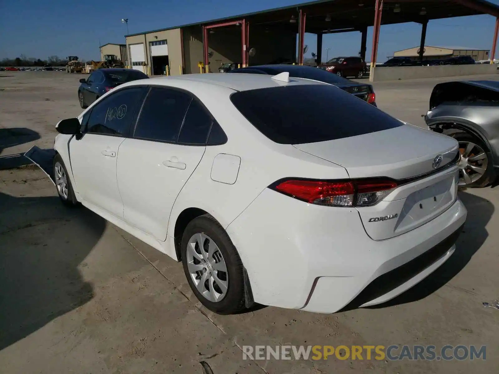 3 Photograph of a damaged car 5YFEPMAE1MP157602 TOYOTA COROLLA 2021