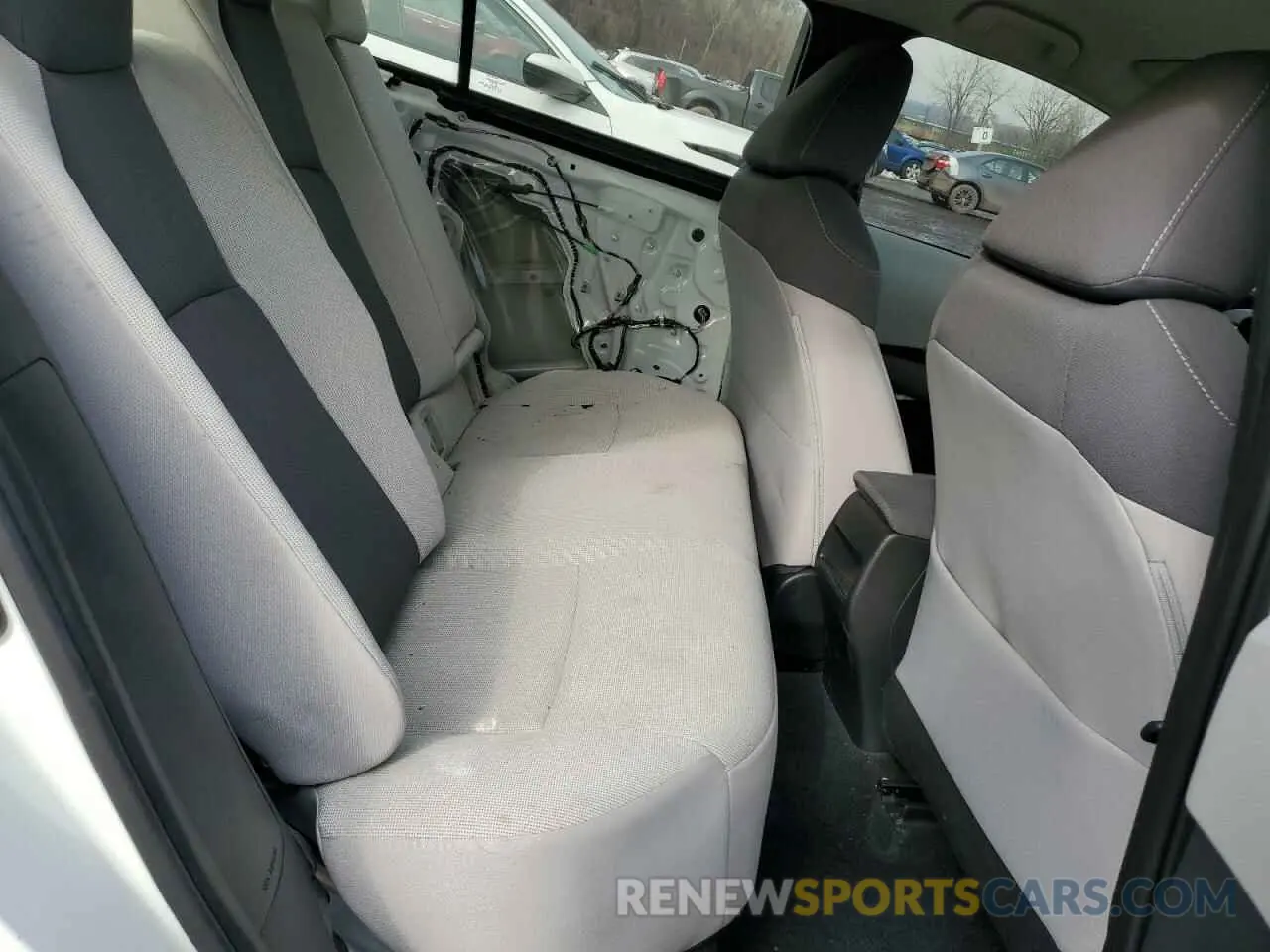 10 Photograph of a damaged car 5YFEPMAE1MP157969 TOYOTA COROLLA 2021