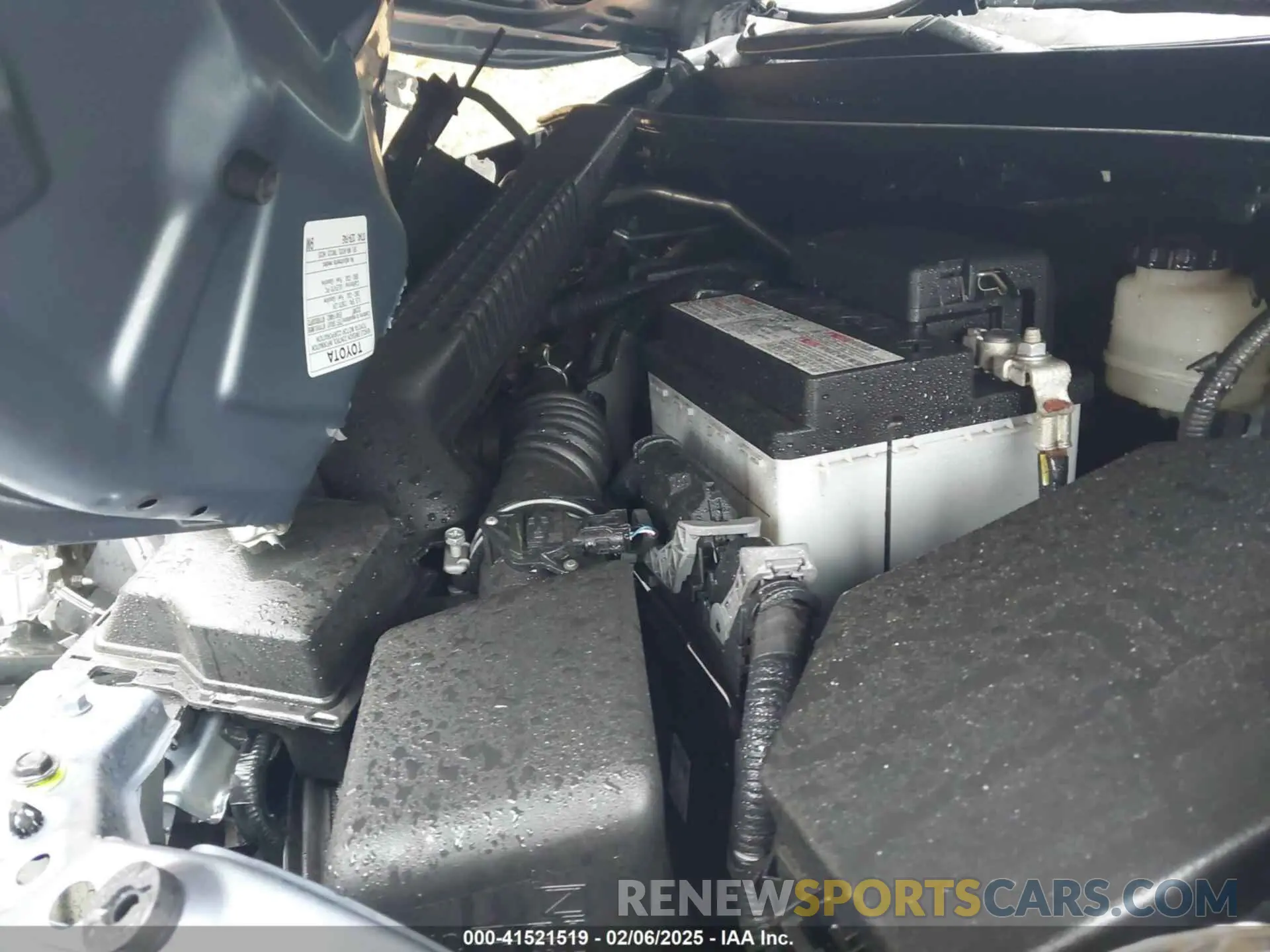 10 Photograph of a damaged car 5YFEPMAE1MP161004 TOYOTA COROLLA 2021
