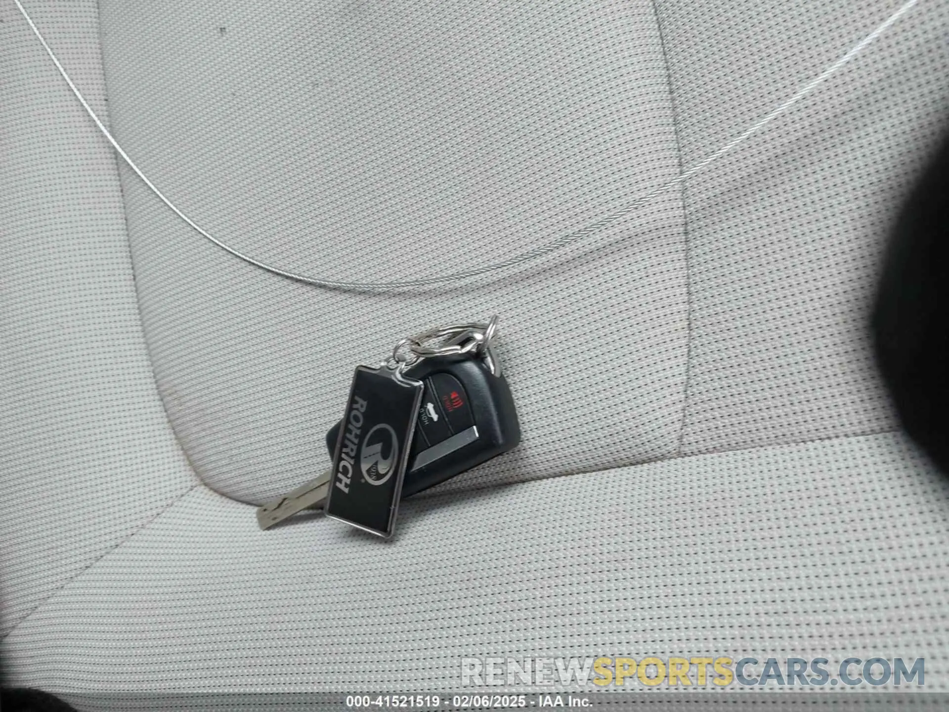11 Photograph of a damaged car 5YFEPMAE1MP161004 TOYOTA COROLLA 2021