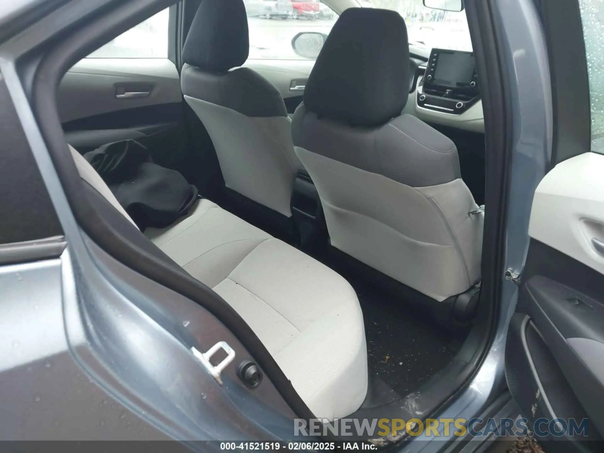 8 Photograph of a damaged car 5YFEPMAE1MP161004 TOYOTA COROLLA 2021