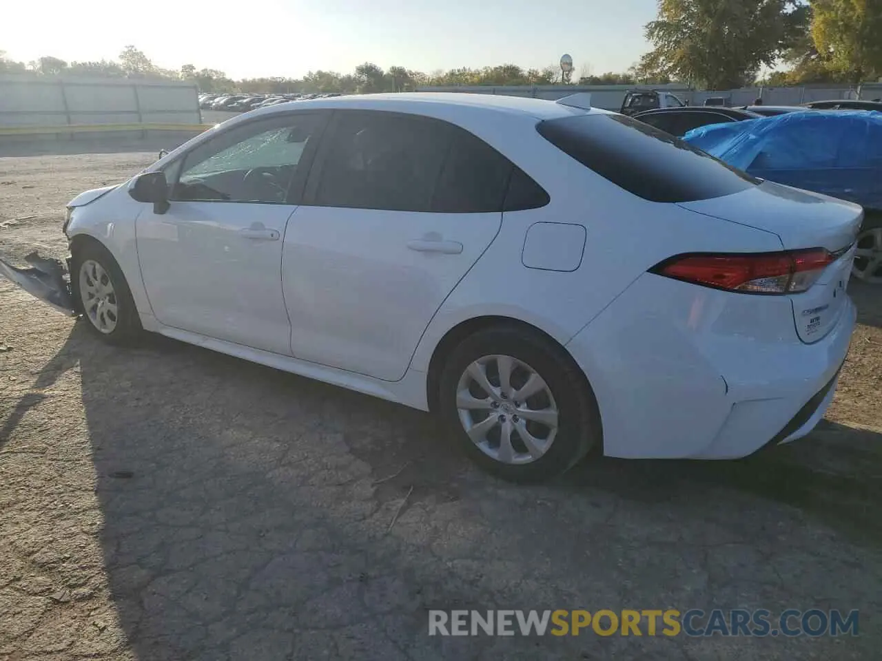 2 Photograph of a damaged car 5YFEPMAE1MP168258 TOYOTA COROLLA 2021