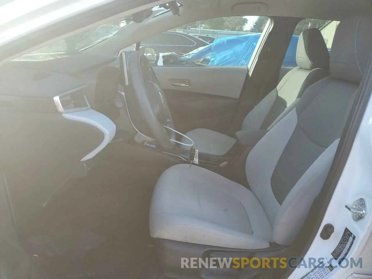7 Photograph of a damaged car 5YFEPMAE1MP168258 TOYOTA COROLLA 2021