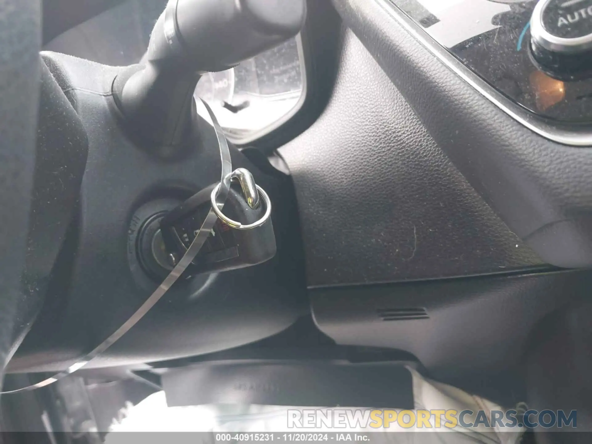 11 Photograph of a damaged car 5YFEPMAE1MP175159 TOYOTA COROLLA 2021