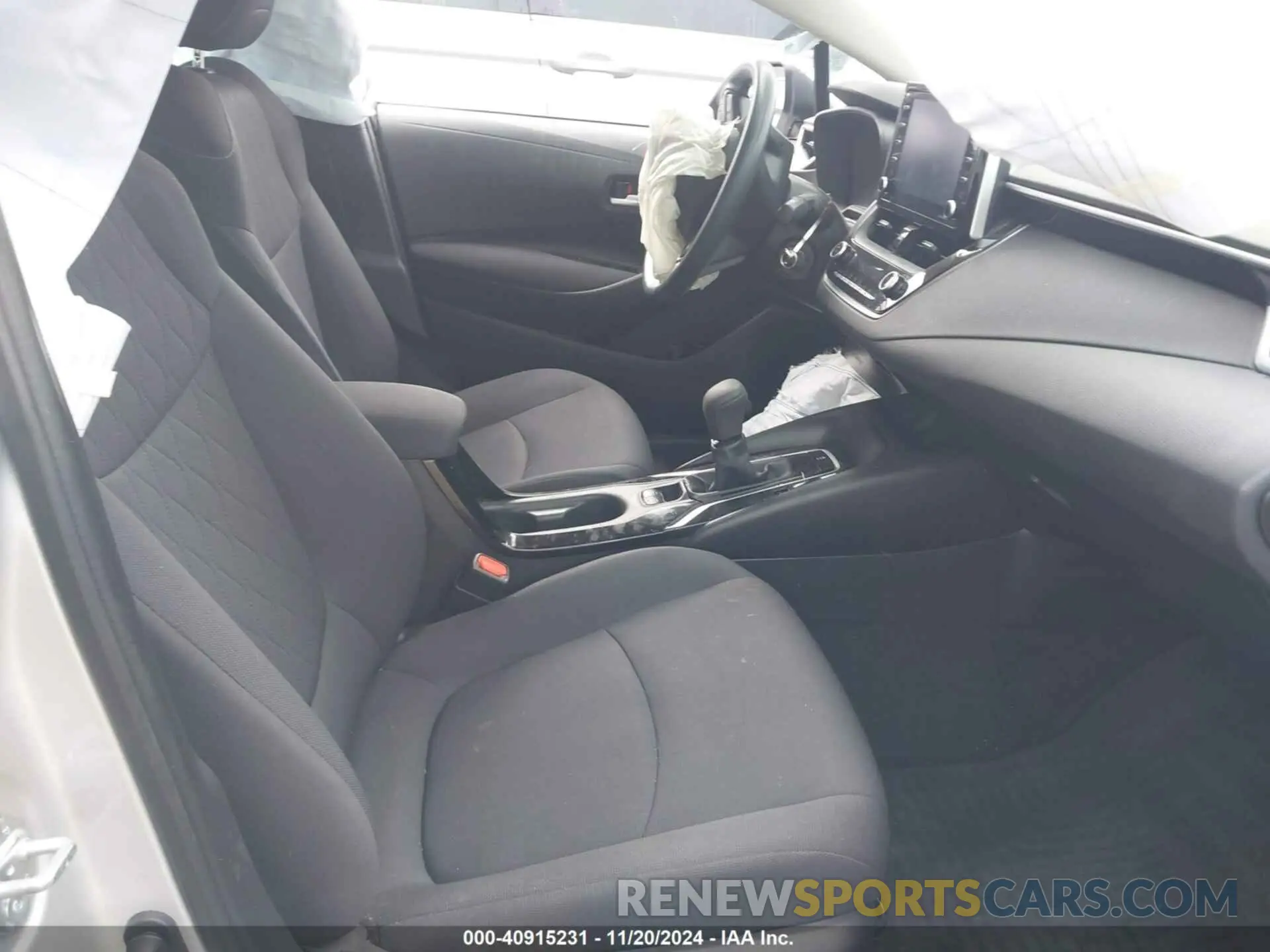 5 Photograph of a damaged car 5YFEPMAE1MP175159 TOYOTA COROLLA 2021