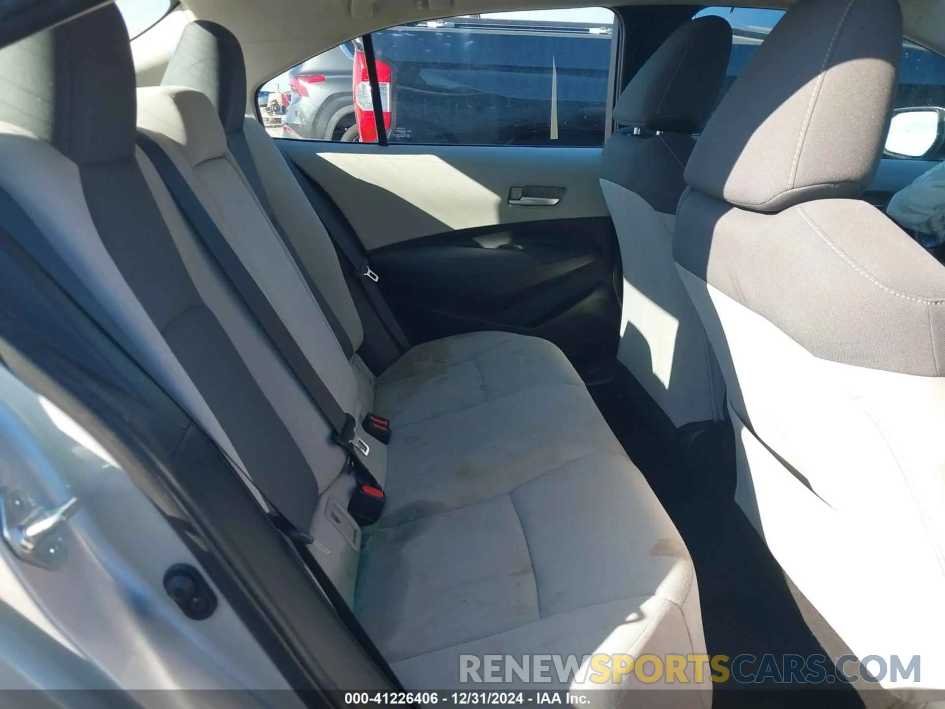 8 Photograph of a damaged car 5YFEPMAE1MP190065 TOYOTA COROLLA 2021