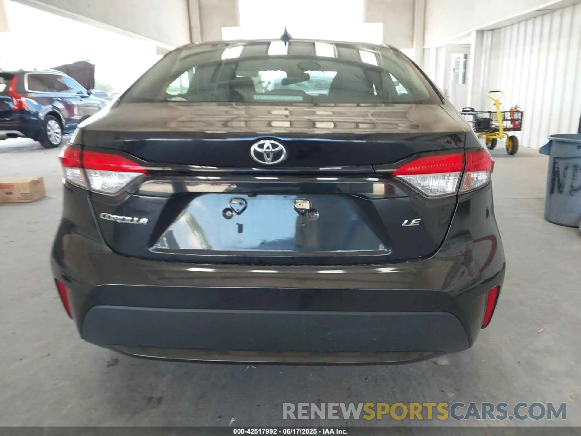 16 Photograph of a damaged car 5YFEPMAE1MP191250 TOYOTA COROLLA 2021