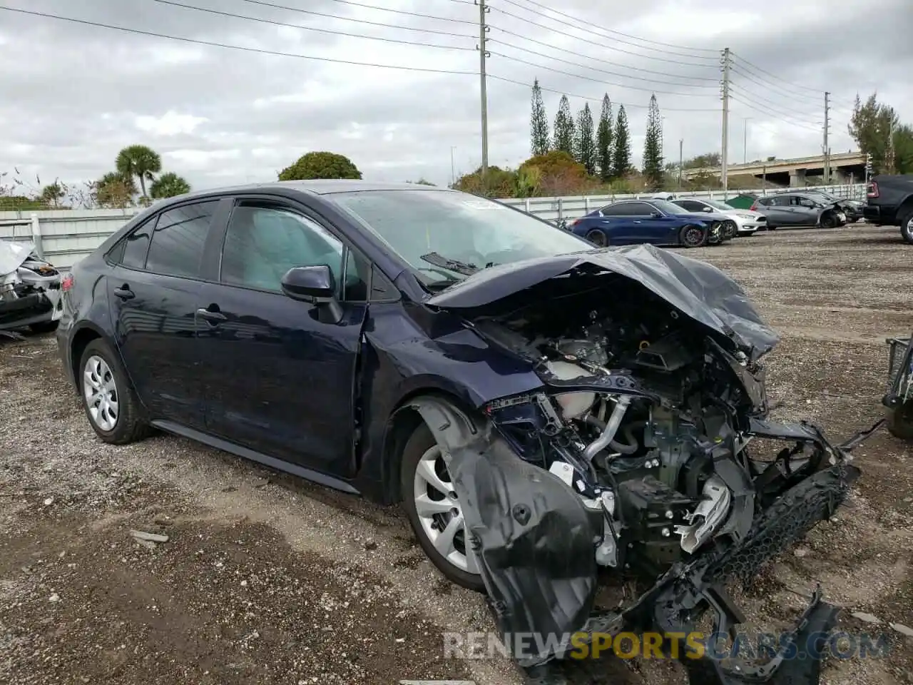 1 Photograph of a damaged car 5YFEPMAE1MP192415 TOYOTA COROLLA 2021