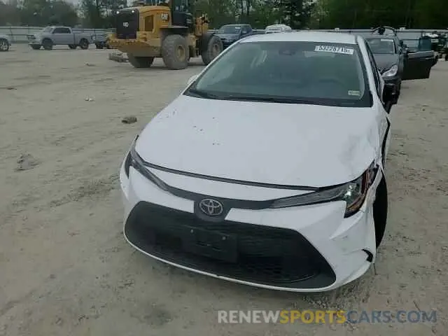 10 Photograph of a damaged car 5YFEPMAE1MP206006 TOYOTA COROLLA 2021