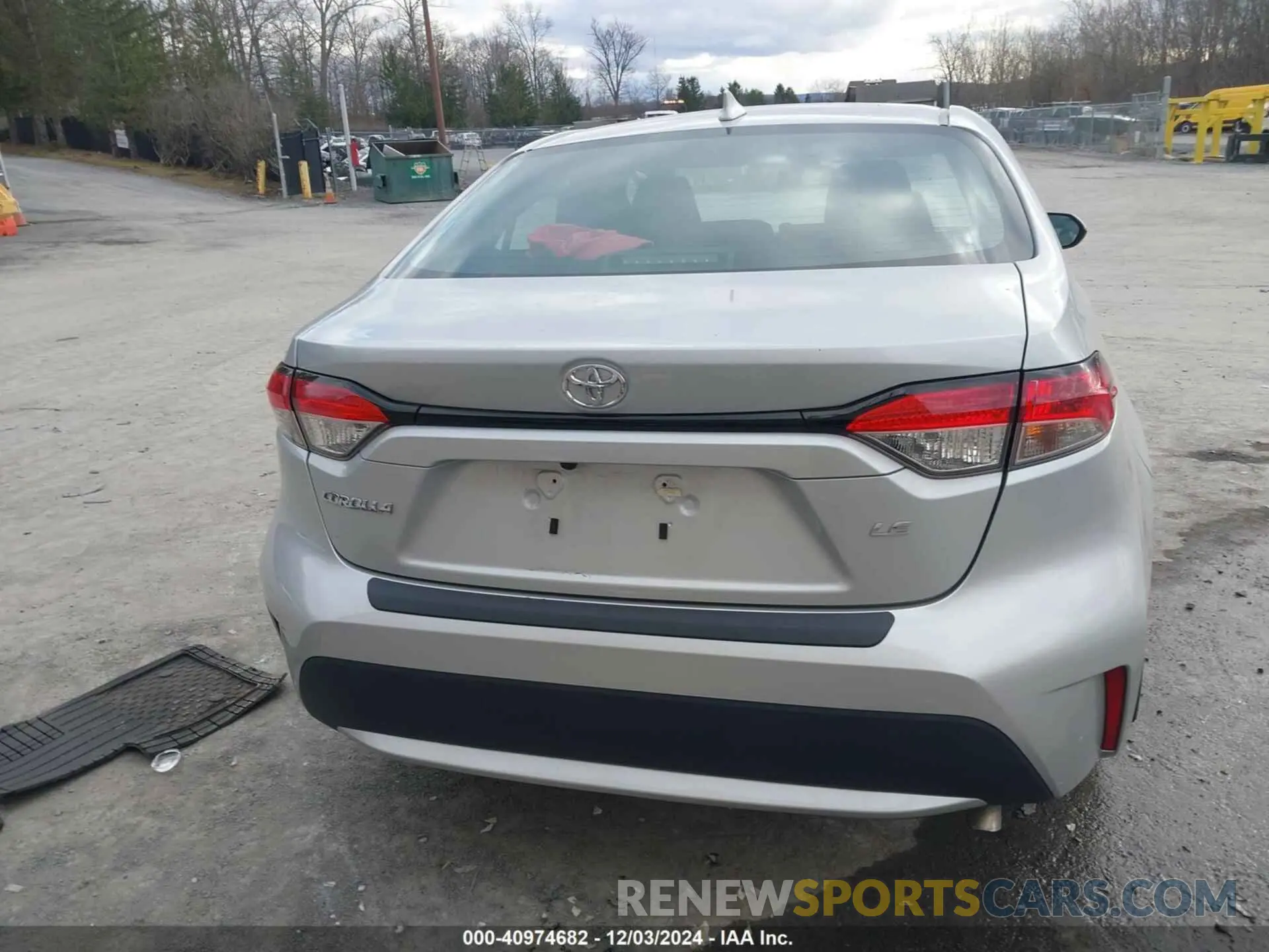 17 Photograph of a damaged car 5YFEPMAE1MP207401 TOYOTA COROLLA 2021