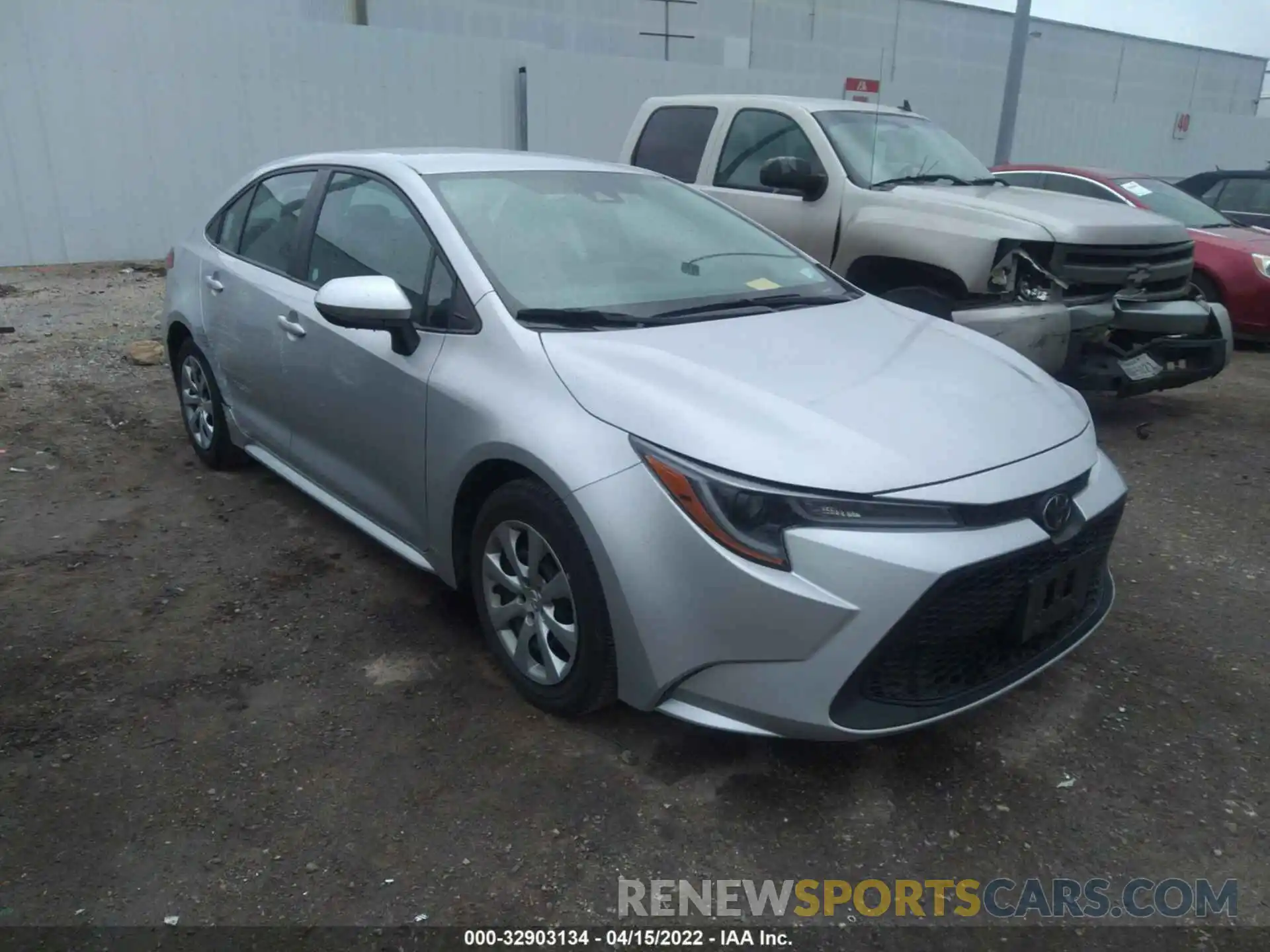 1 Photograph of a damaged car 5YFEPMAE1MP215949 TOYOTA COROLLA 2021