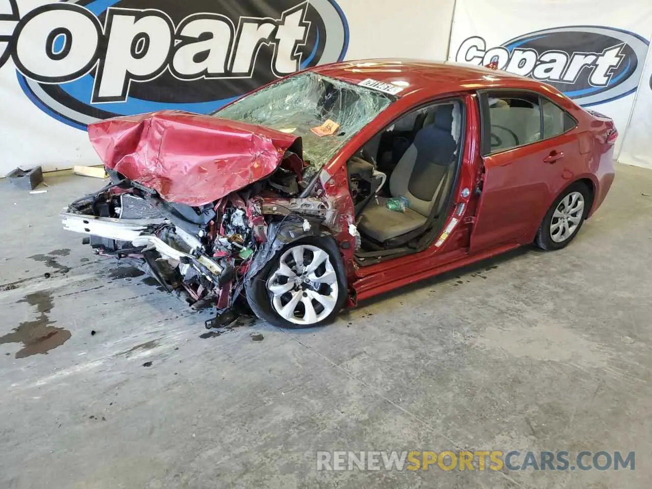 1 Photograph of a damaged car 5YFEPMAE1MP220066 TOYOTA COROLLA 2021