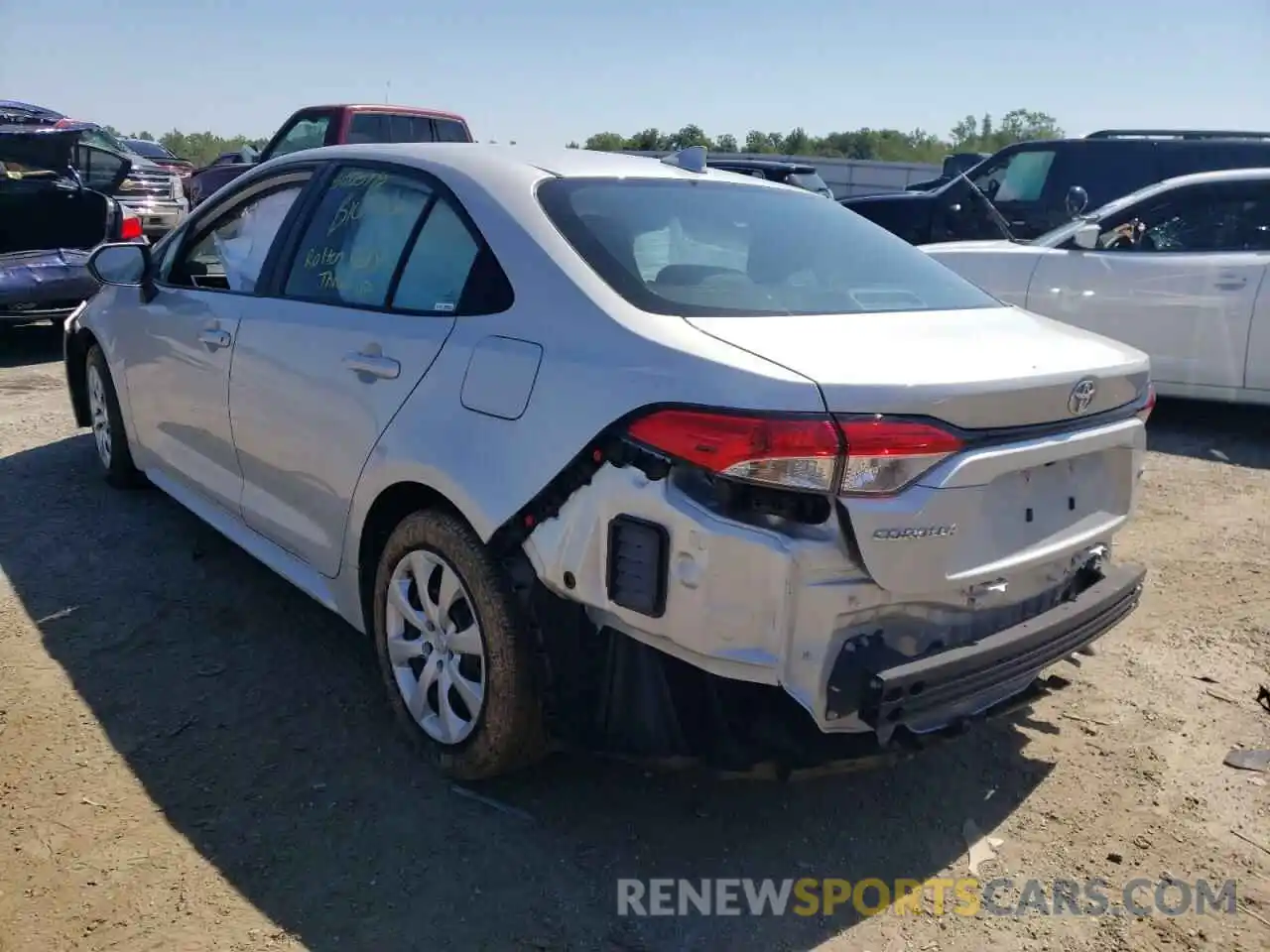 3 Photograph of a damaged car 5YFEPMAE1MP222738 TOYOTA COROLLA 2021