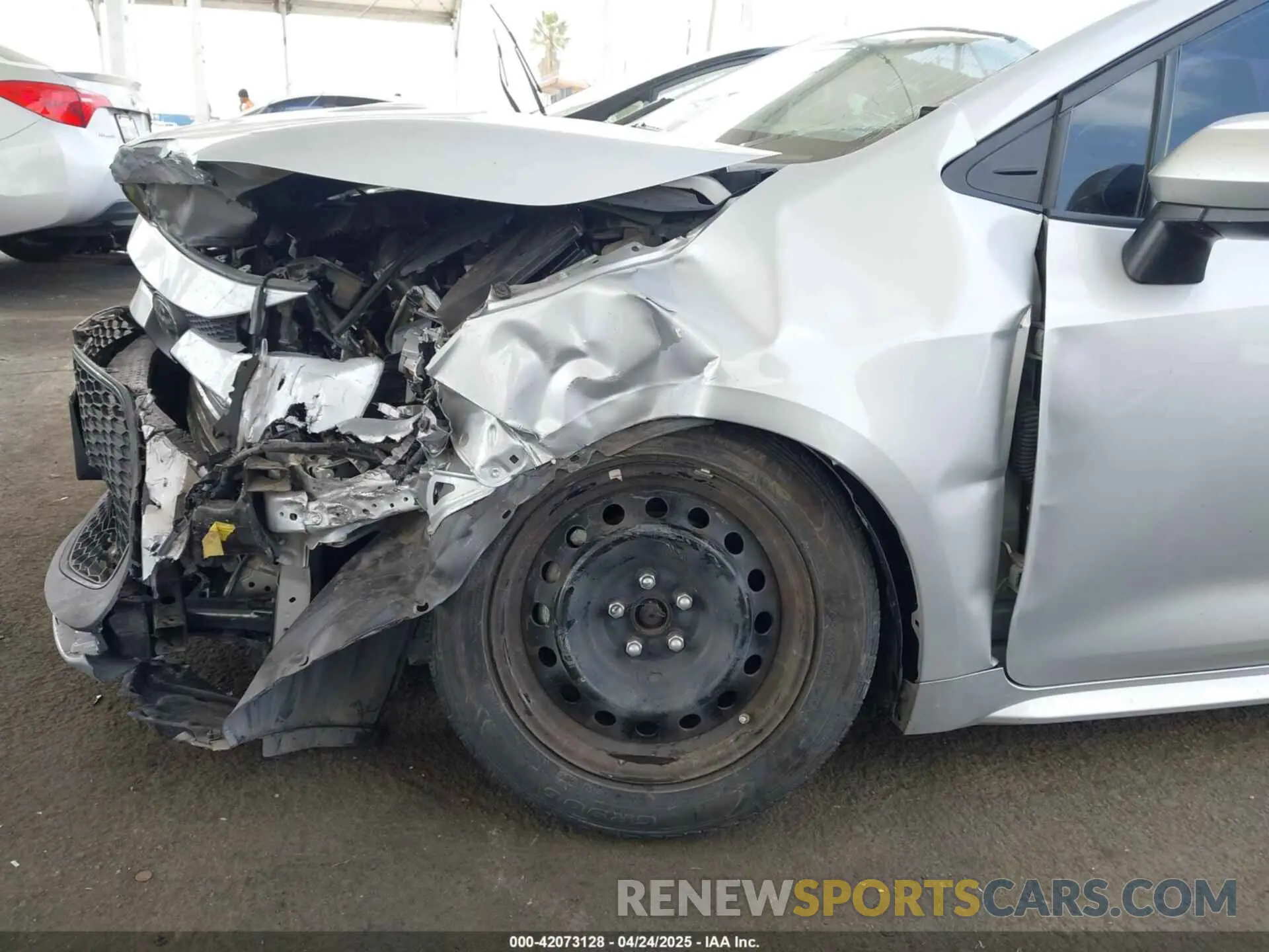 17 Photograph of a damaged car 5YFEPMAE1MP230435 TOYOTA COROLLA 2021