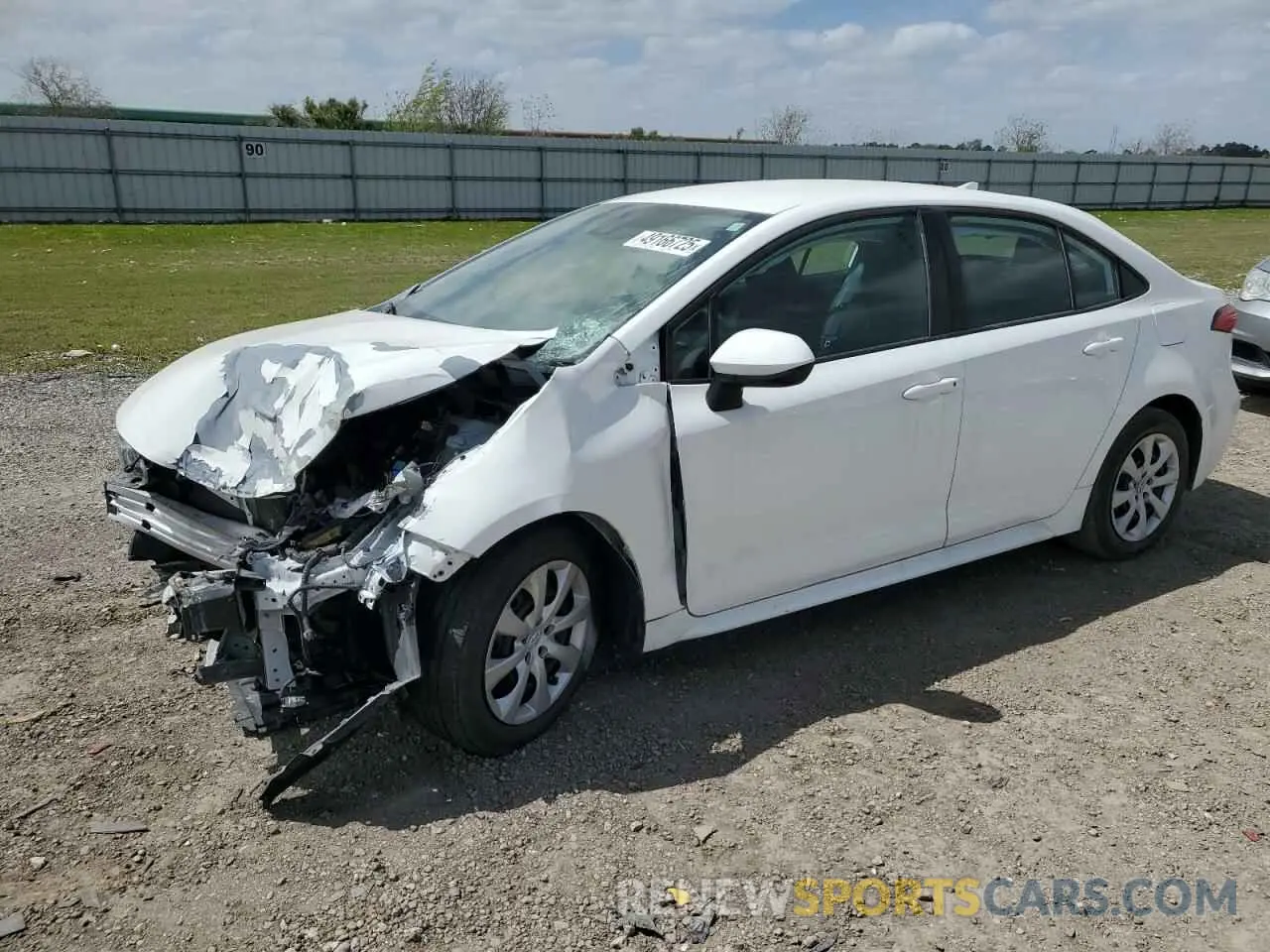 1 Photograph of a damaged car 5YFEPMAE1MP233691 TOYOTA COROLLA 2021