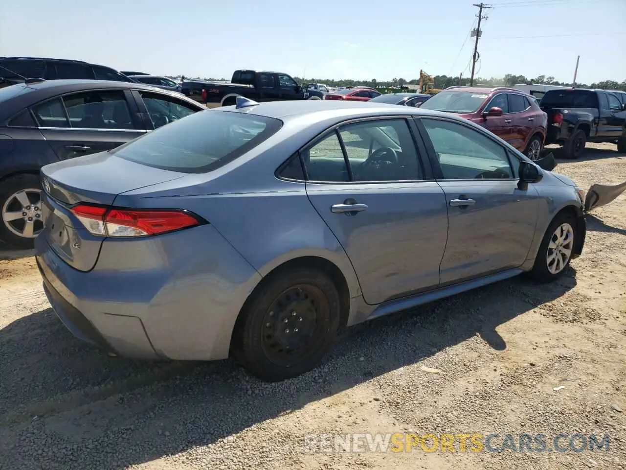 3 Photograph of a damaged car 5YFEPMAE1MP236266 TOYOTA COROLLA 2021